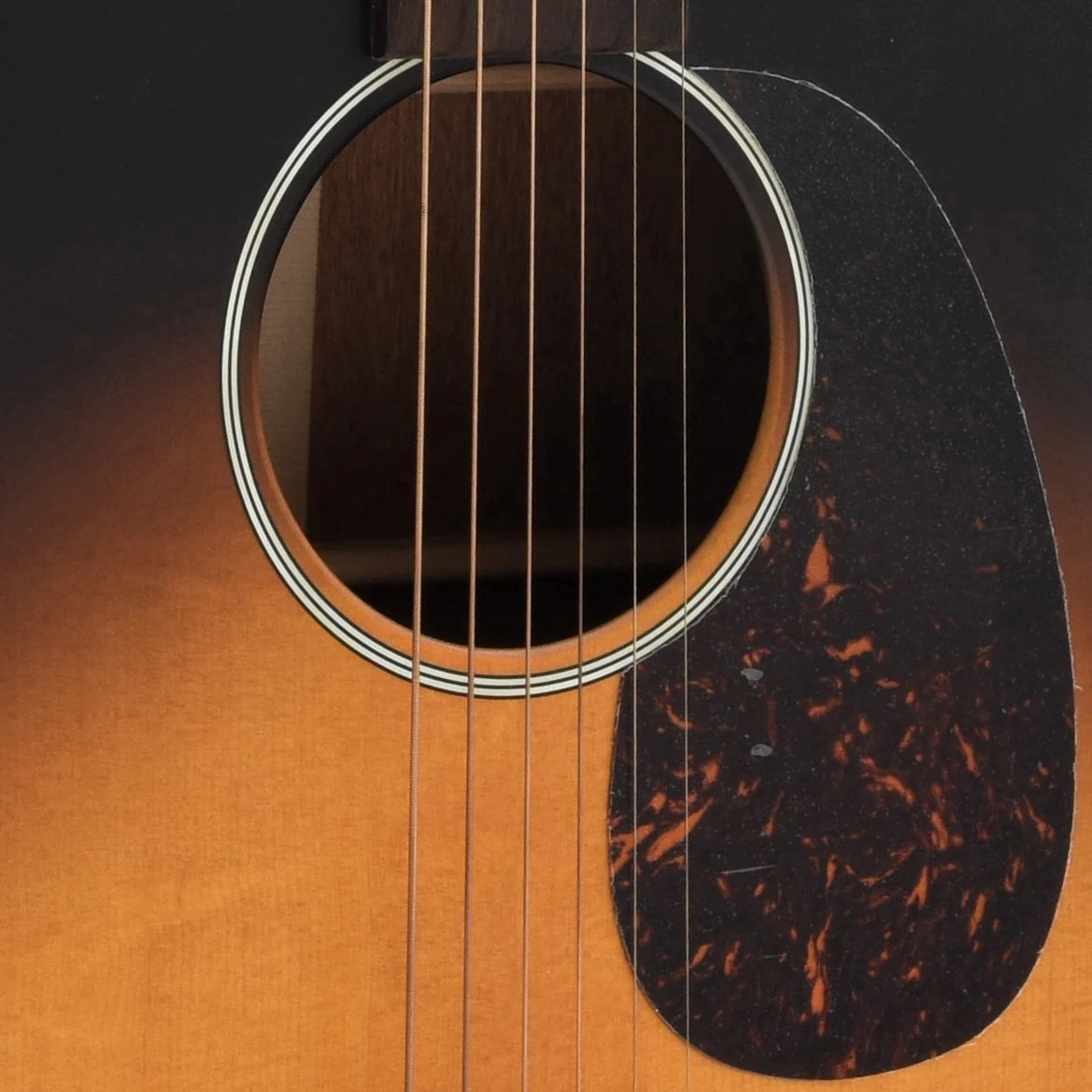 Martin 000-17 Whiskey Sunset Guitar & Gigbag - Image 8
