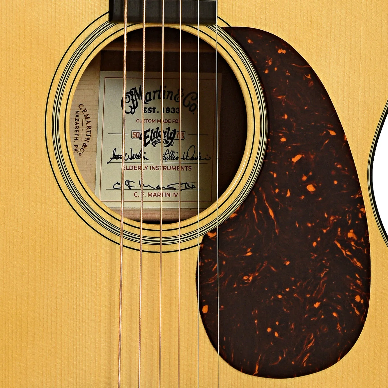 Martin Custom Shop 000-18 Elderly 50th Anniversary Acoustic Guitar (2022) - Image 6