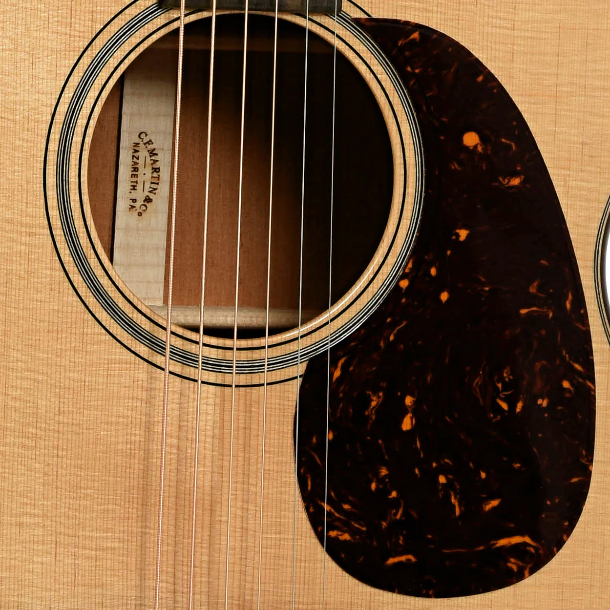 Martin 000-18 Modern Deluxe Acoustic Guitar (2022) - Image 6