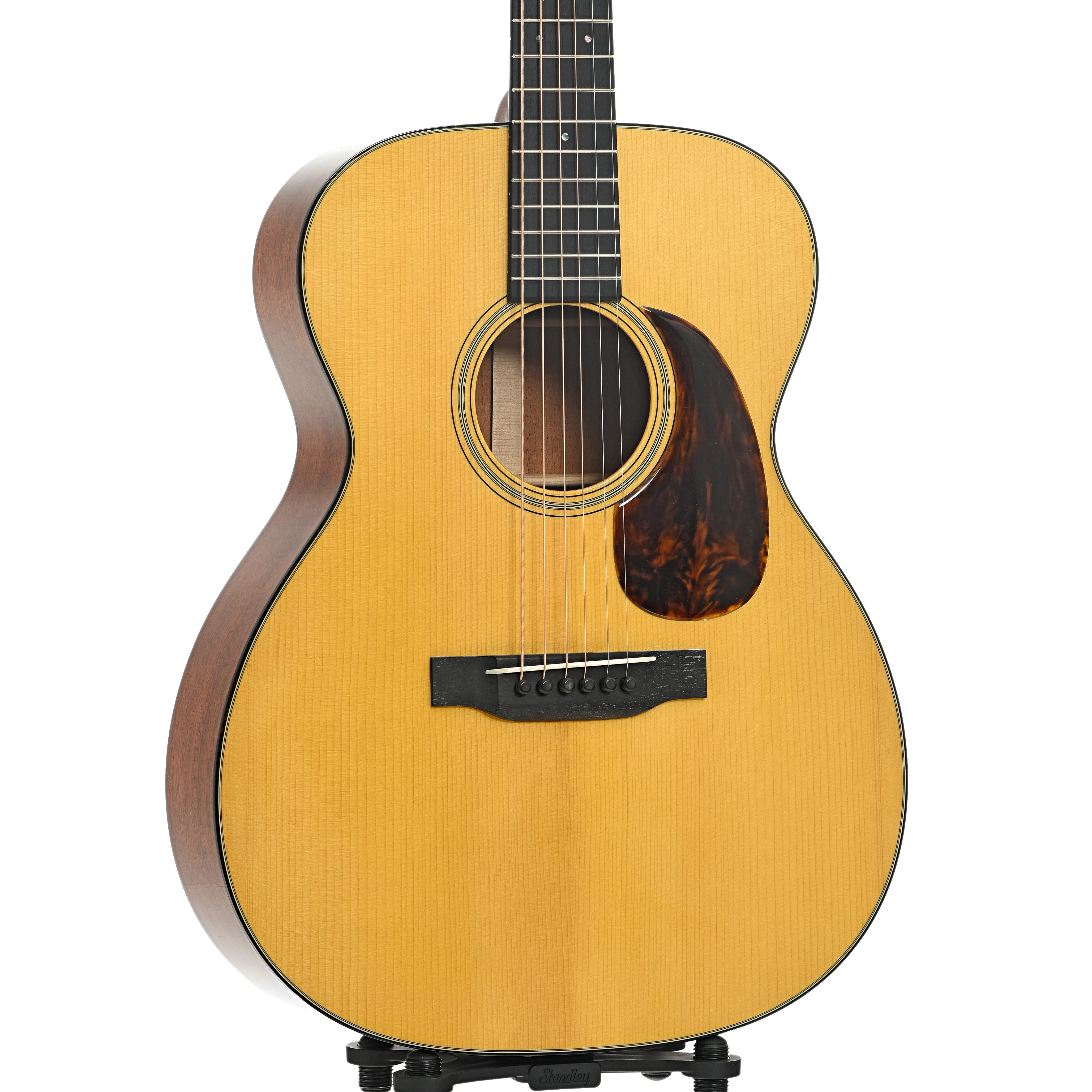 Martin Custom 000-18V Acoustic Guitar (2016) - Image 4