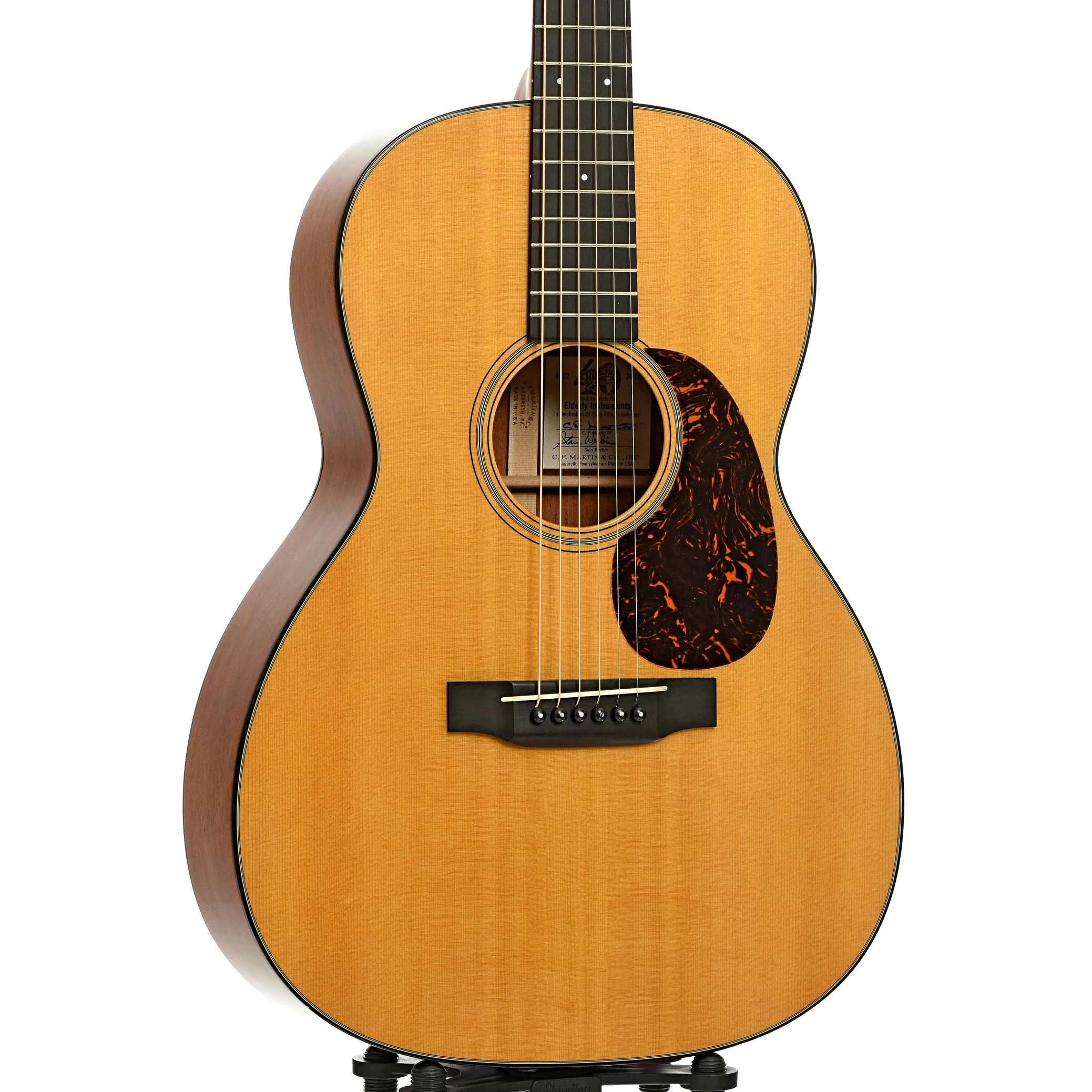 Martin 000-18VS Elderly 40th Anniversary Acoustic Guitar (2012) - Image 4