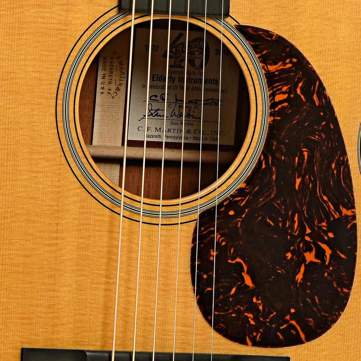 Martin 000-18VS Elderly 40th Anniversary Acoustic Guitar (2012) - Image 6