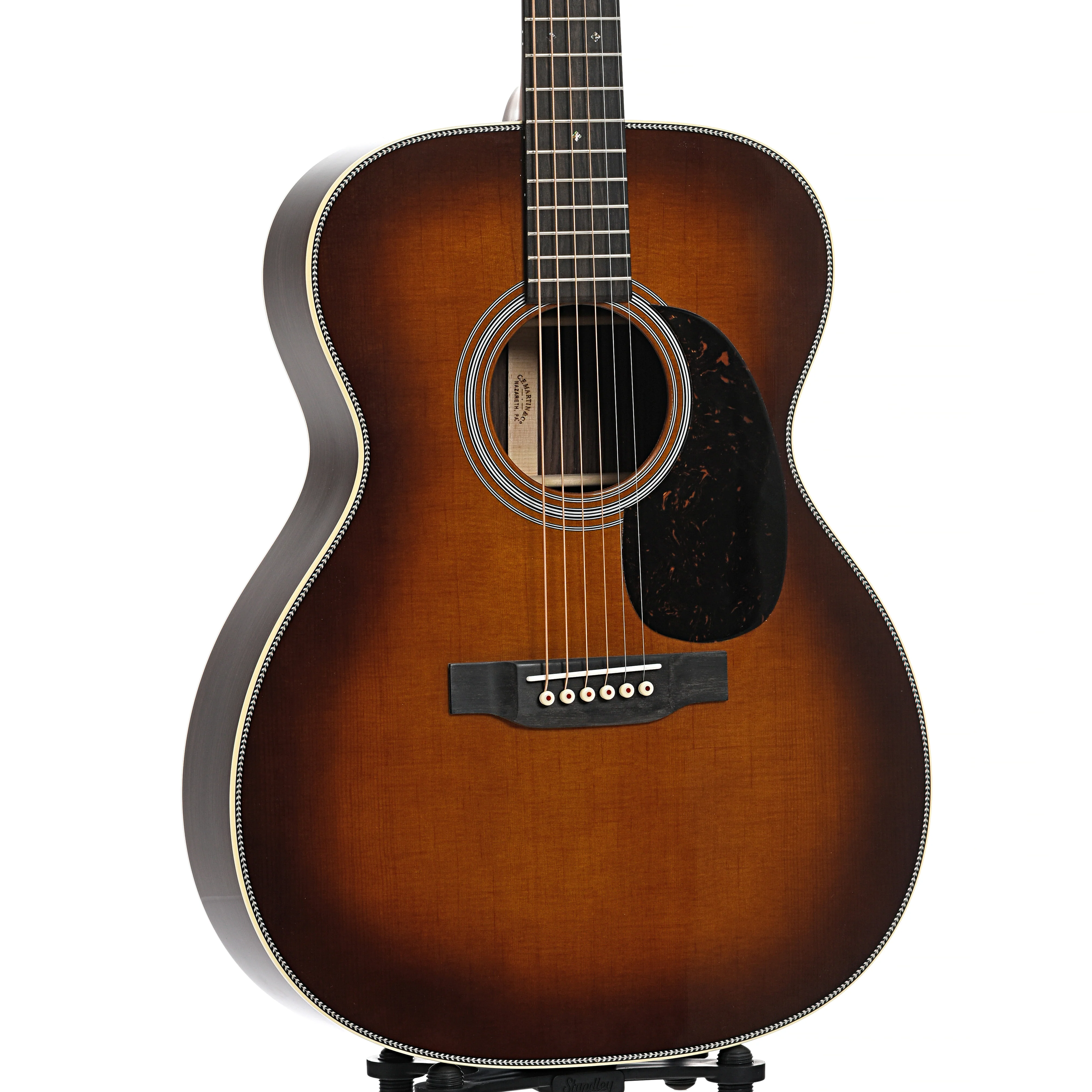 Martin 000-28 Ambertone Guitar & Case - Image 4