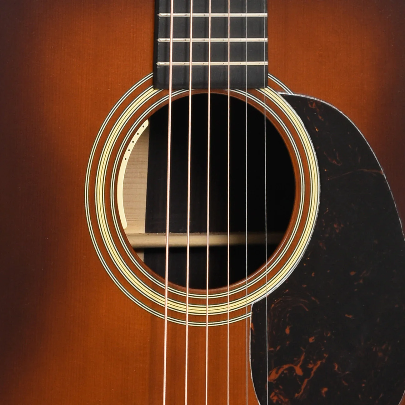 Martin Custom 000-28 Authentic 1937 Guitar Aged Ambertone Acoustic Guitar (2021) - Image 4