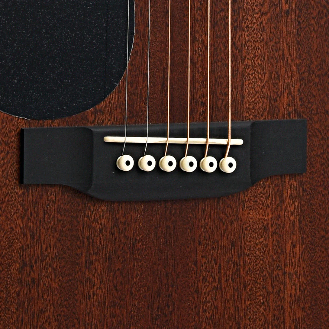 Martin 00010E Lefthanded Sapele Guitar & Gigbag, Fishman MXT Pickup - Image 5