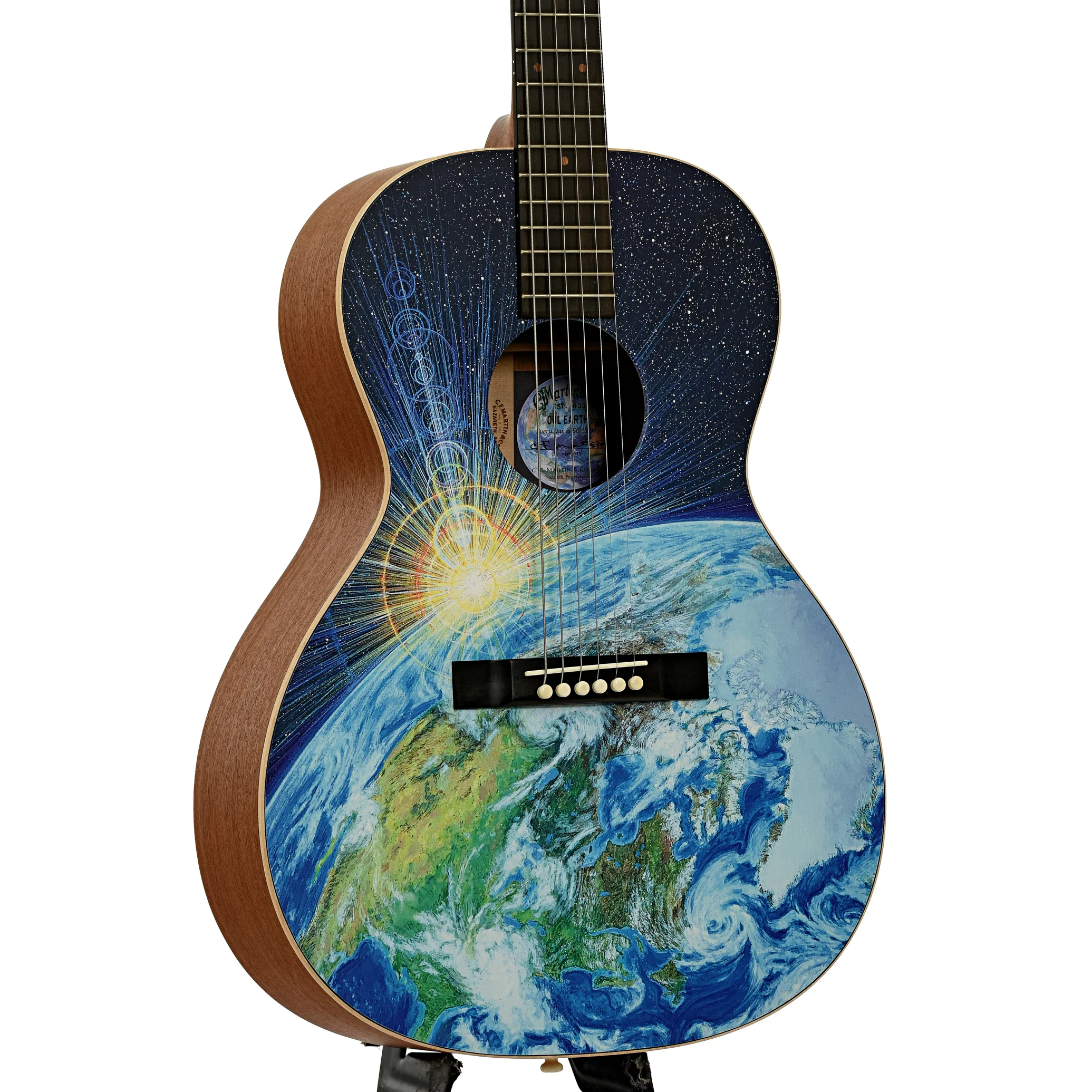 Martin 00L-17 Earth Acoustic Guitar (2021) - Image 4