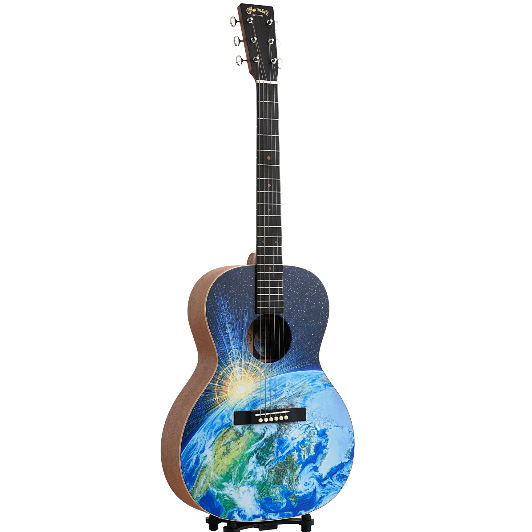 Martin 00L-17 Earth Guitar & Gigbag - Image 3