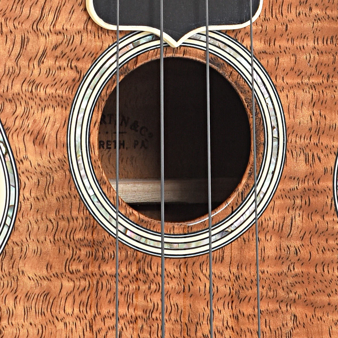 Martin 5K Uke, Soprano Koa Ukulele & Case - Image 6