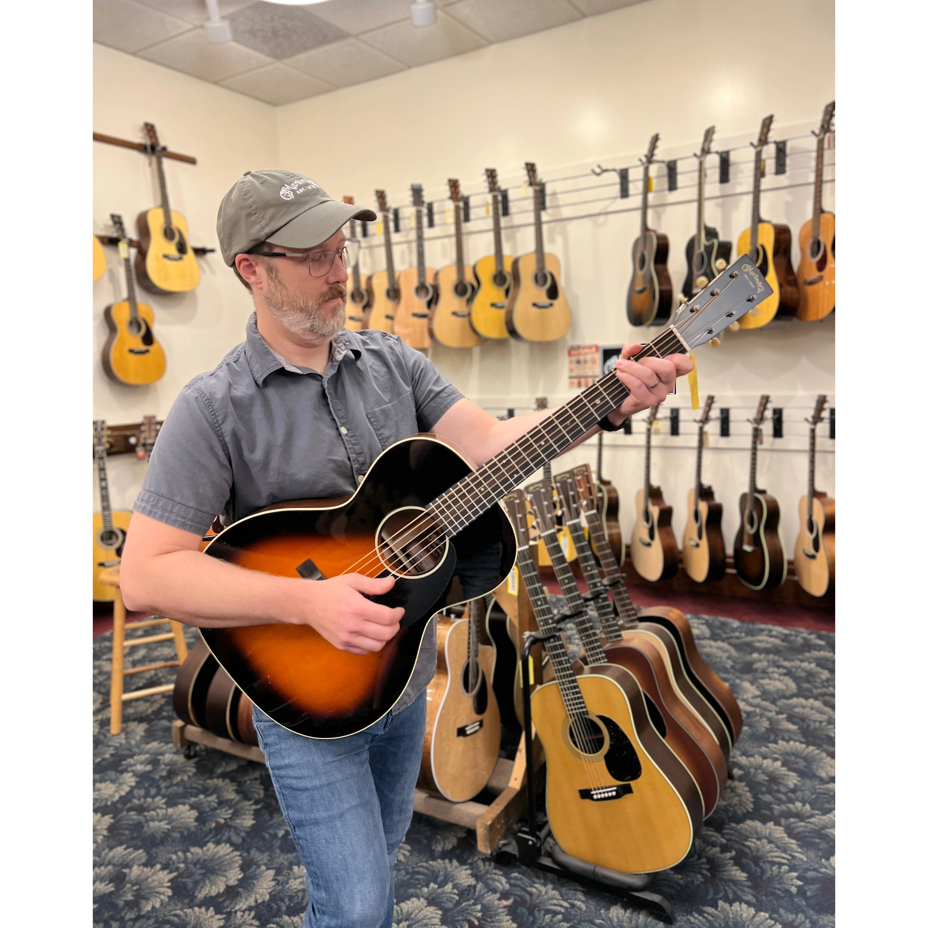 Martin CEO-7 Guitar & Case - Image 3