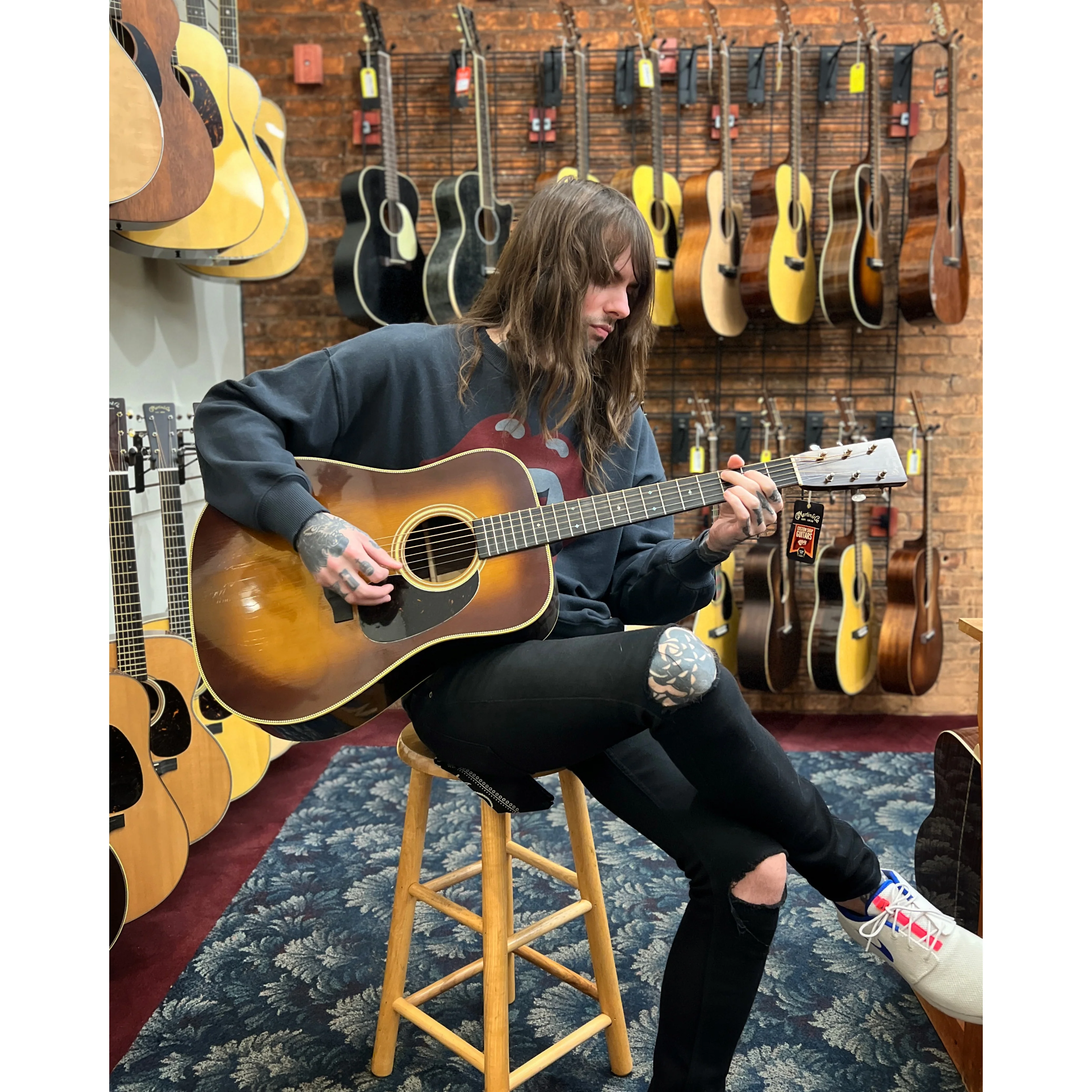 Martin Custom Shop D-28 Authentic 1937 Guitar & Case, Aged Ambertone - Image 4