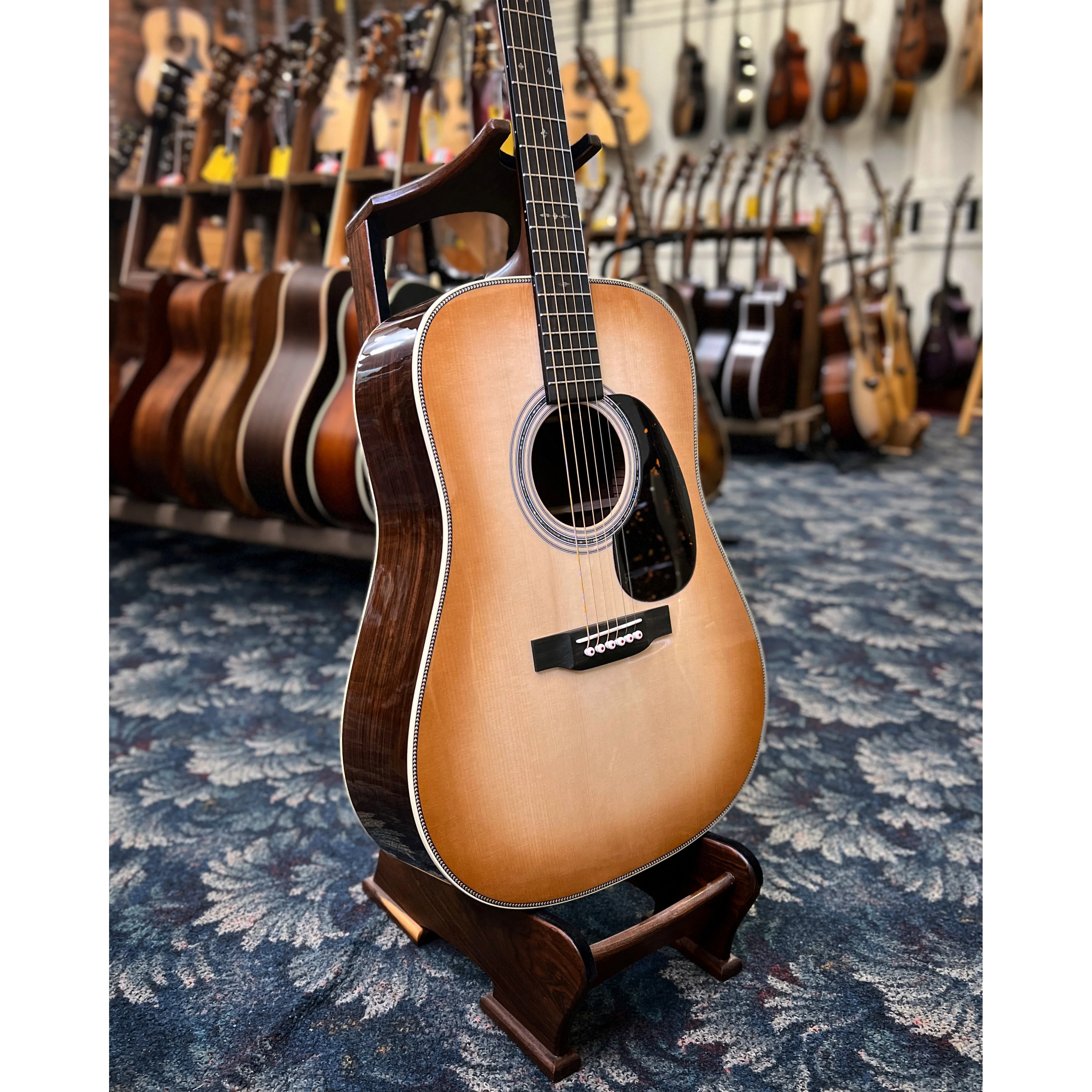 Martin Custom Dreadnought Guitar & Case, Herringbone 28-Style - Wild Grain Rosewood & Adirondack Spruce, Toast Burst - Image 3