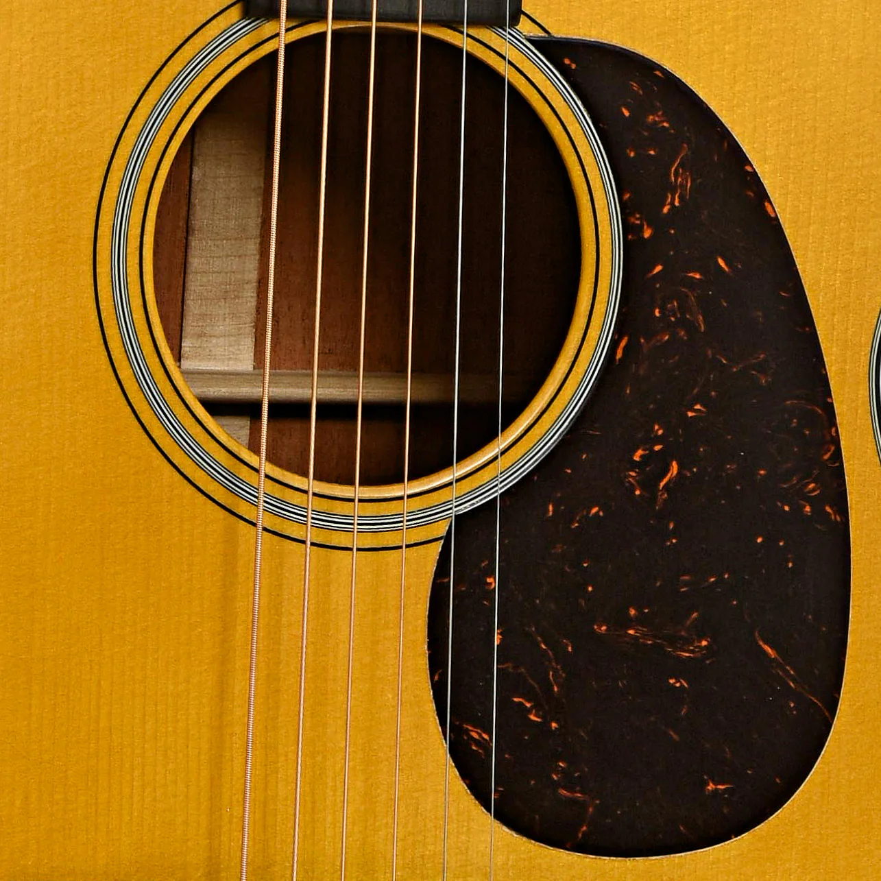 Martin Custom Shop 000-18 Authentic 1937 Guitar & Case, Aged - Image 6