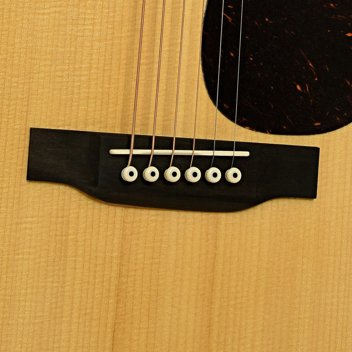 Martin D-10E Retro Road Series Acoustic Guitar & Gigbag - Image 5