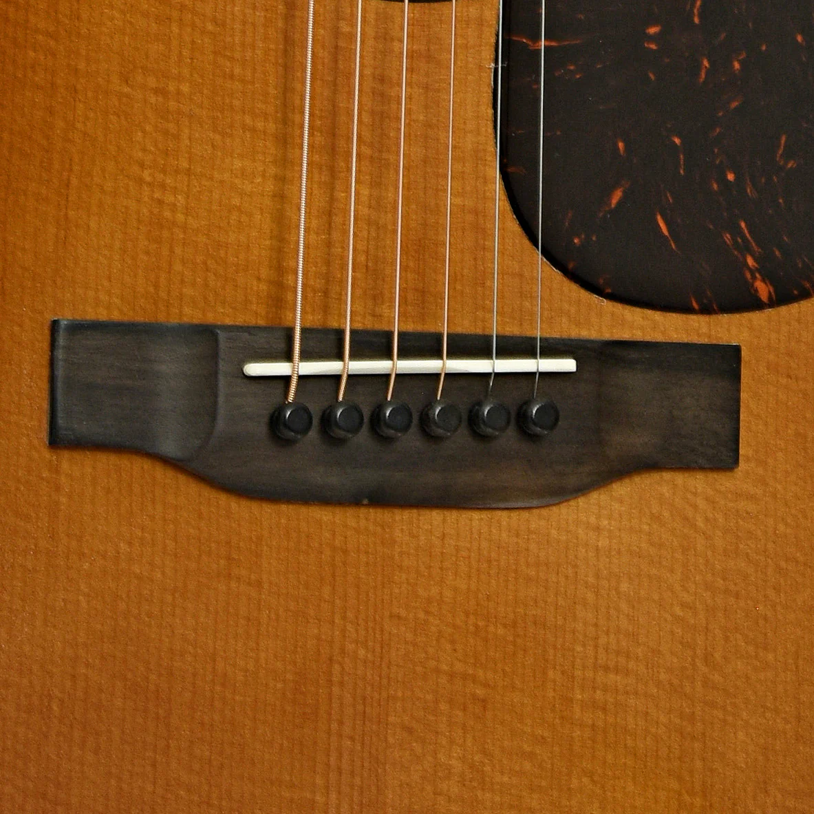 Martin D-18 Molly Tuttle Guitar & Case - Image 5