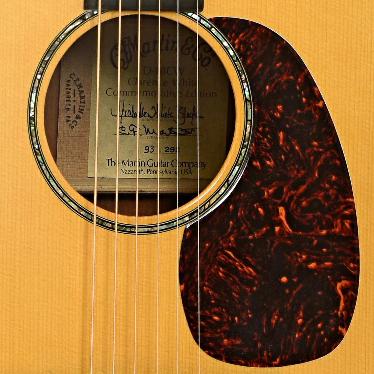 Martin D-18CW Acoustic Guitar (2000) - Image 6