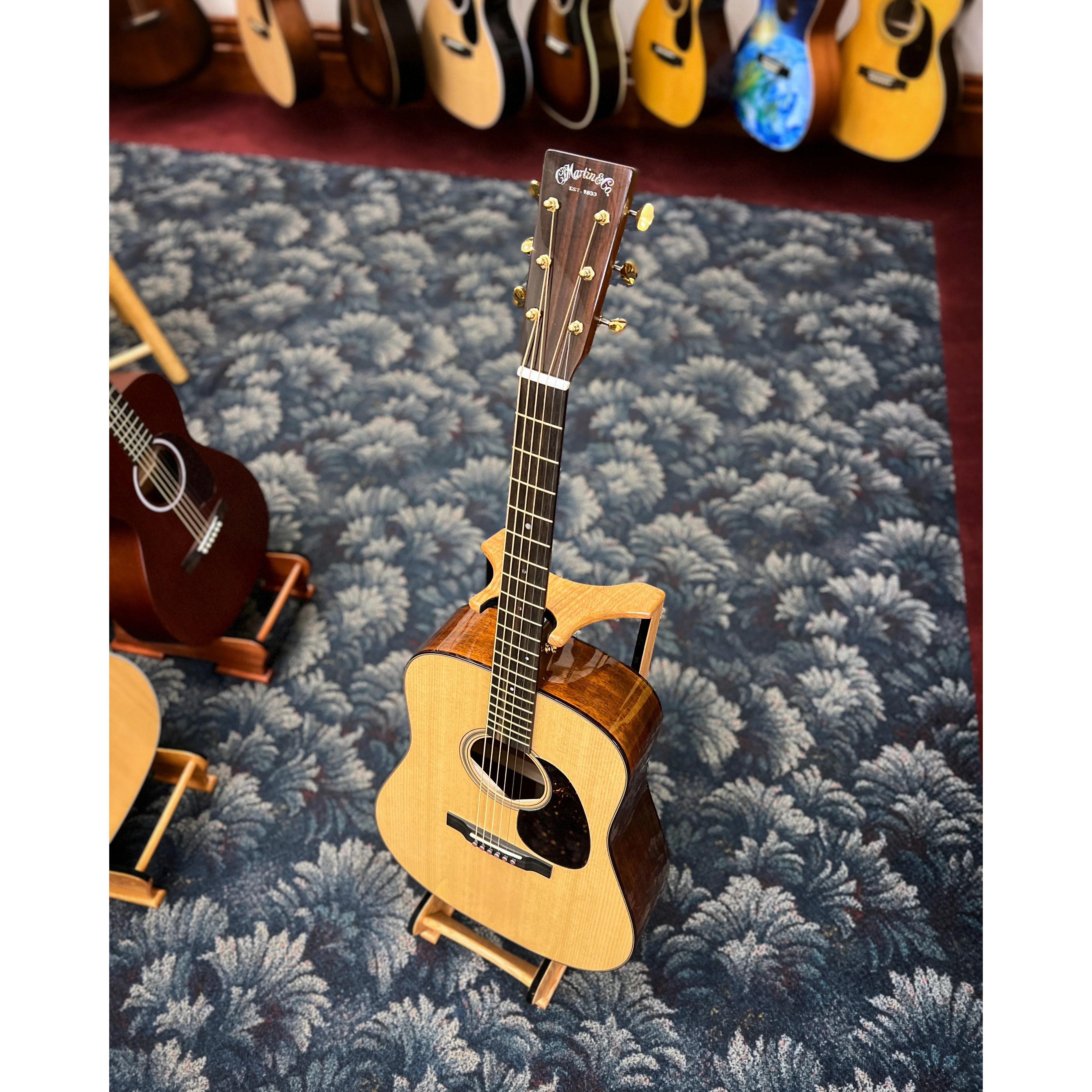 Martin D-18E Modern Deluxe Guitar & Case, with Fishman Aura Pickup - Image 4