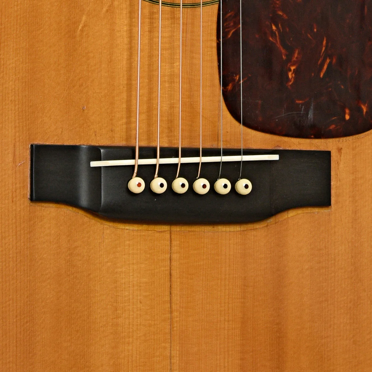 Martin D-28 Acoustic Guitar (1940) - Image 5