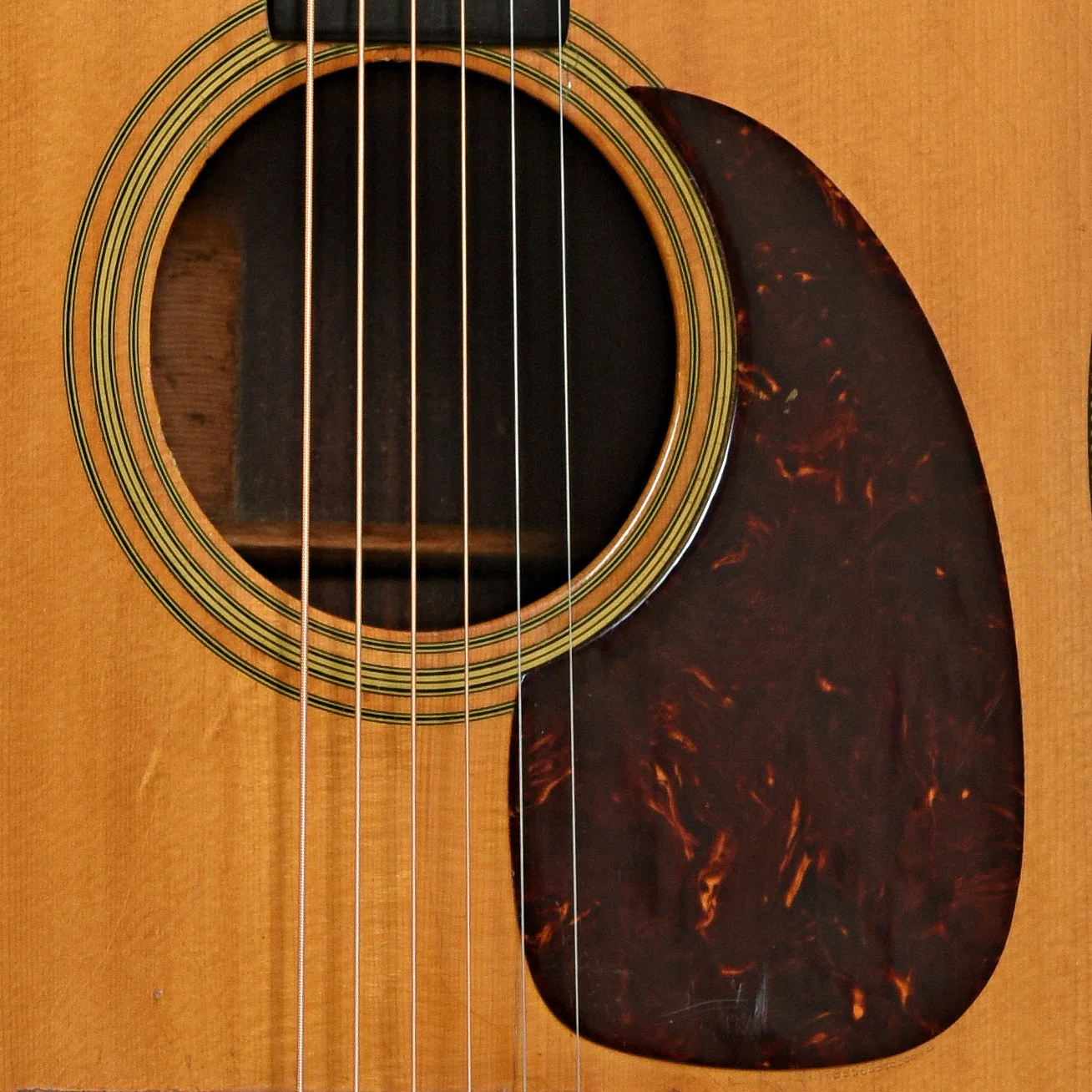 Martin D-28 Acoustic Guitar (1940) - Image 6