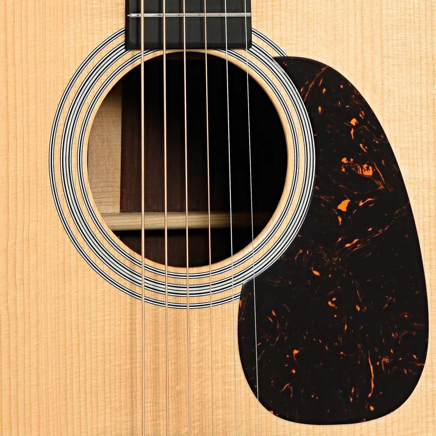 Martin D-28 Authentic 1937 VTS & Case, Guatemalan Rosewood - Image 6