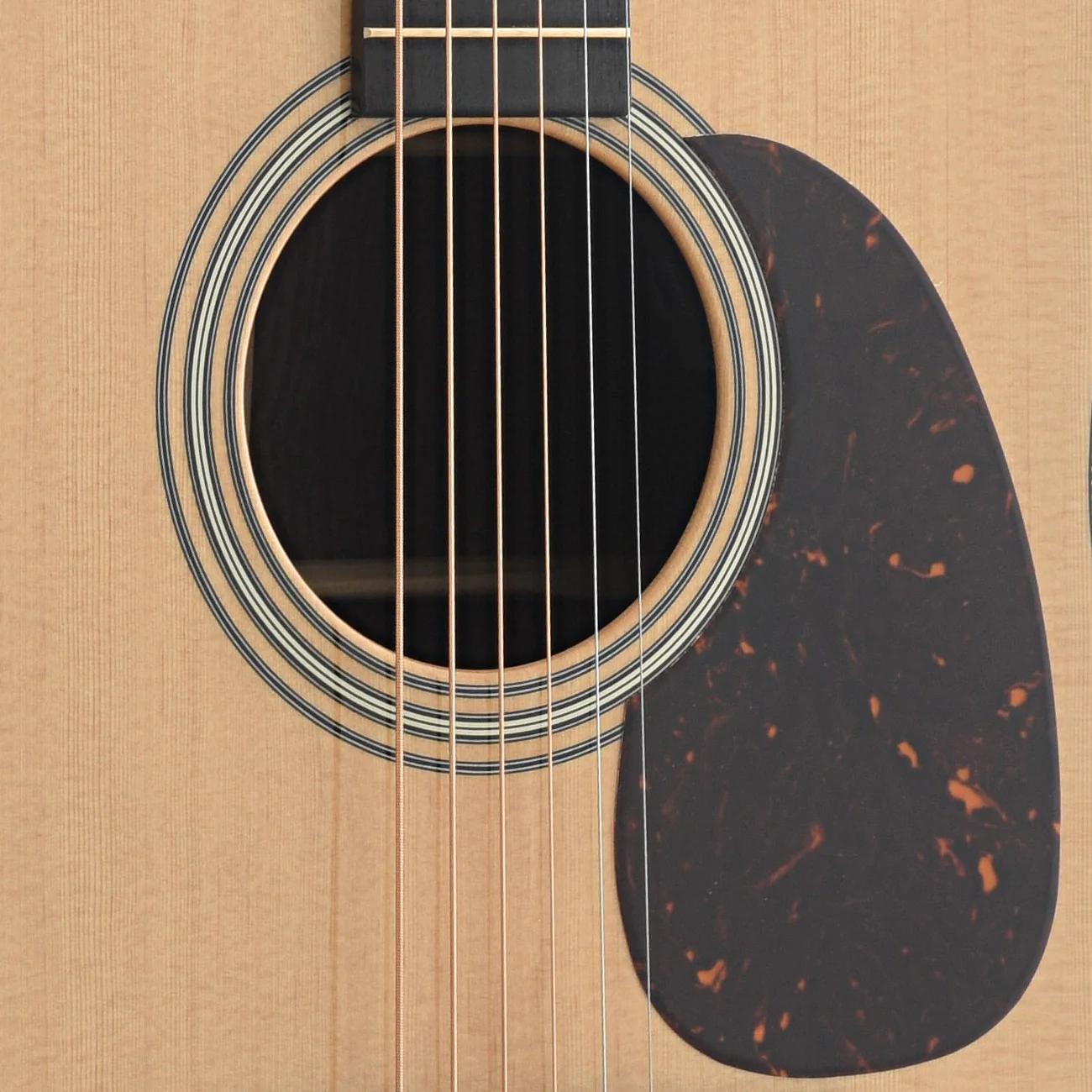 Martin D-28E Modern Deluxe Guitar & Case, with Fishman Aura Pickup System - Image 6