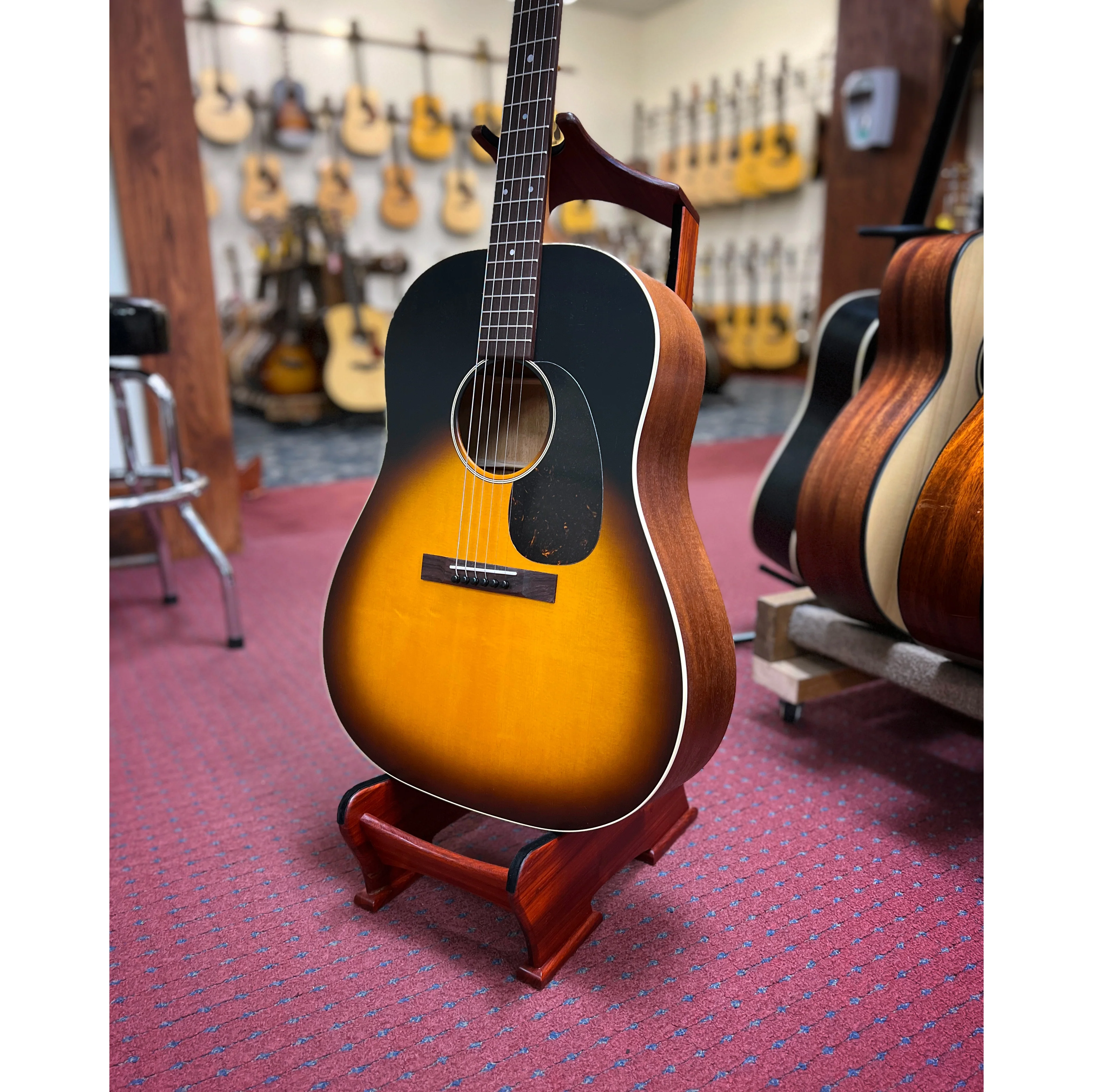 Martin DSS-17 Whiskey Sunset Guitar & Gigbag - Image 3