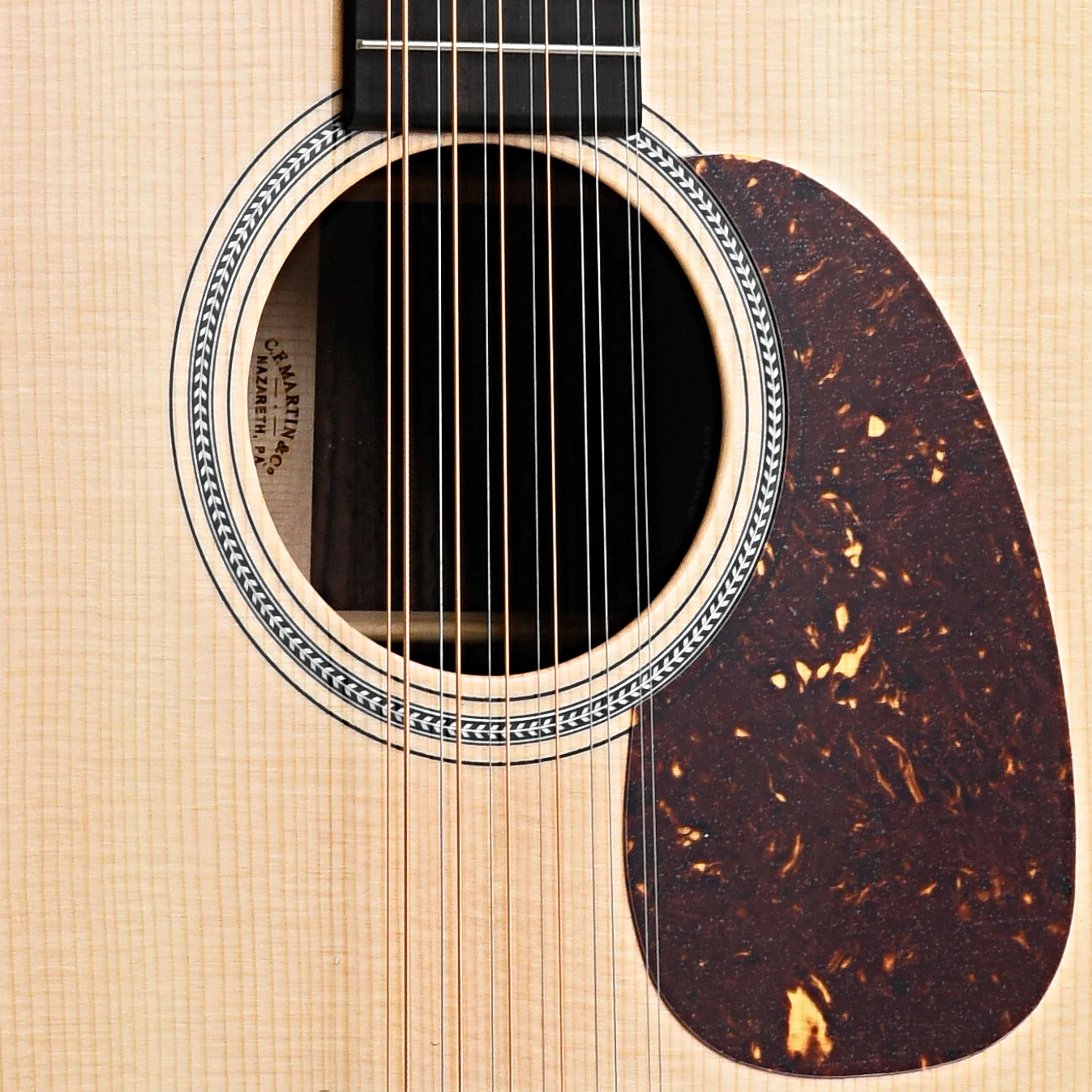 Martin Grand J-16E Thin-Body 12-String Guitar with Pickup & Gigbag - Image 8