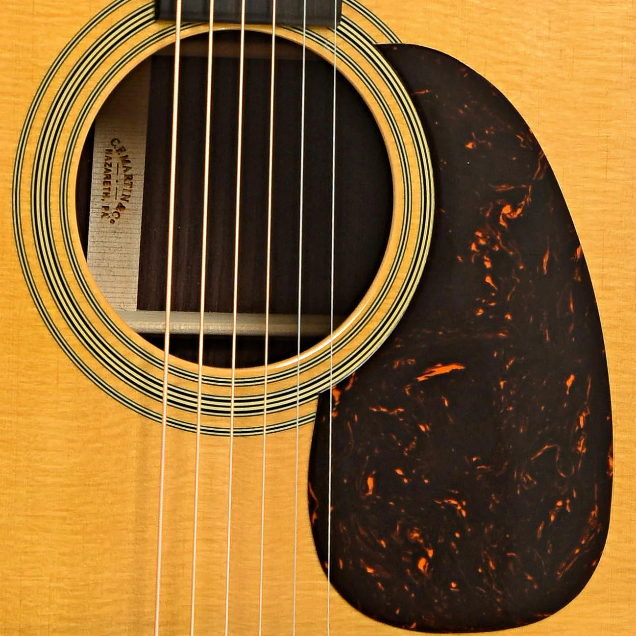 Martin HD-28 Acoustic Guitar (2021) - Image 7