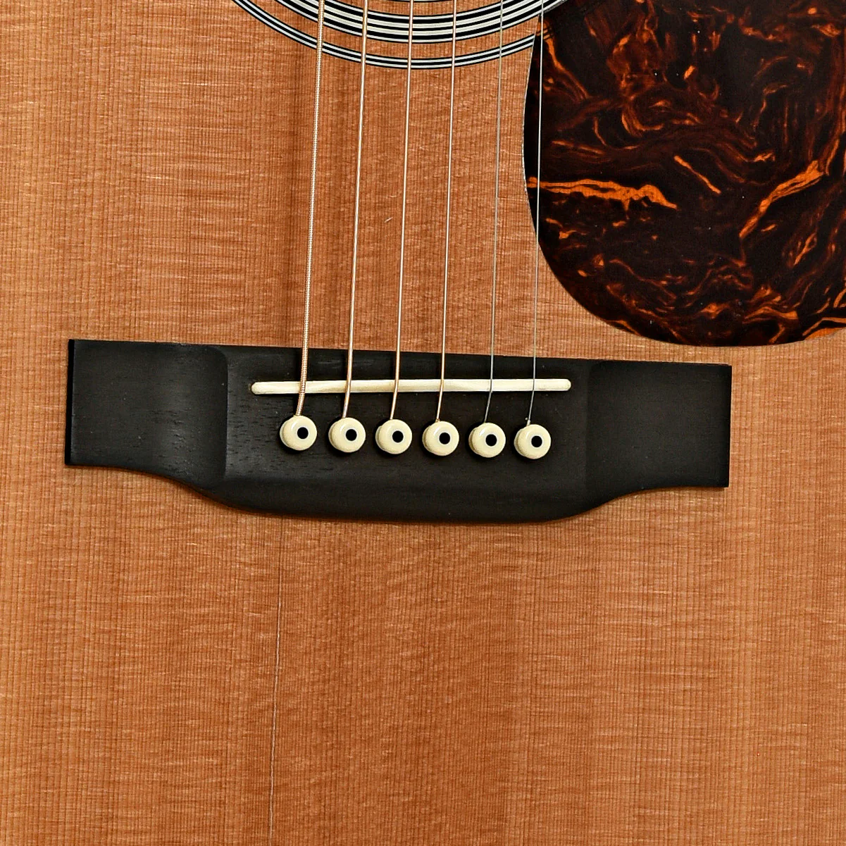 Martin HD-28 Acoustic Guitar (2013) - Image 5
