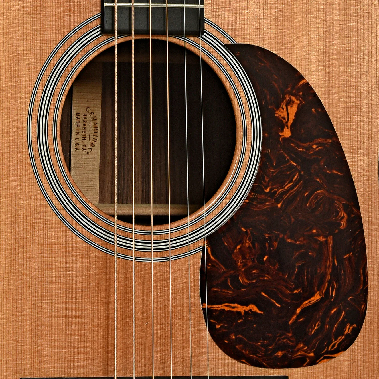 Martin HD-28 Acoustic Guitar (2013) - Image 6