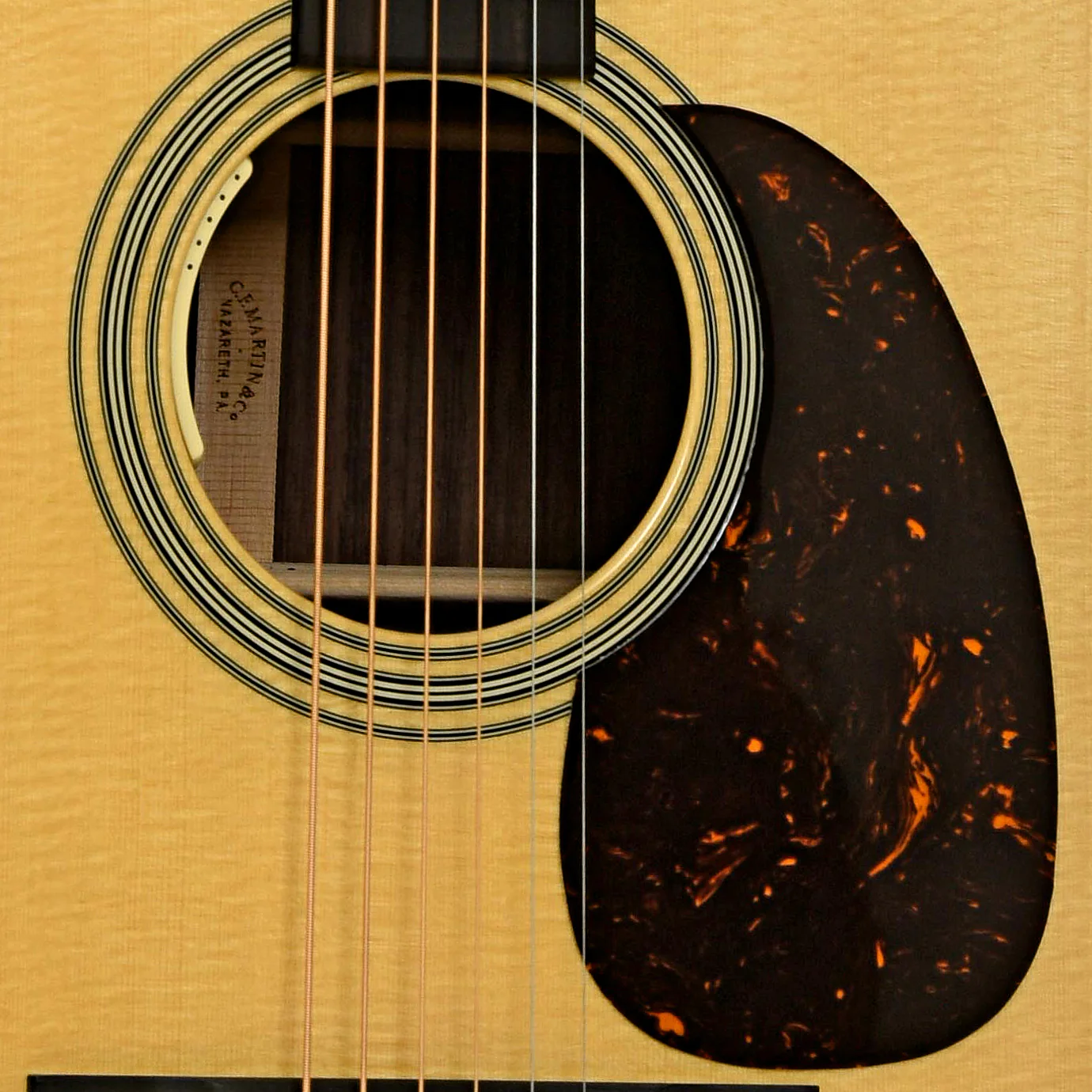 Martin HD-28E Guitar & Case, Baggs Pickup - Image 5