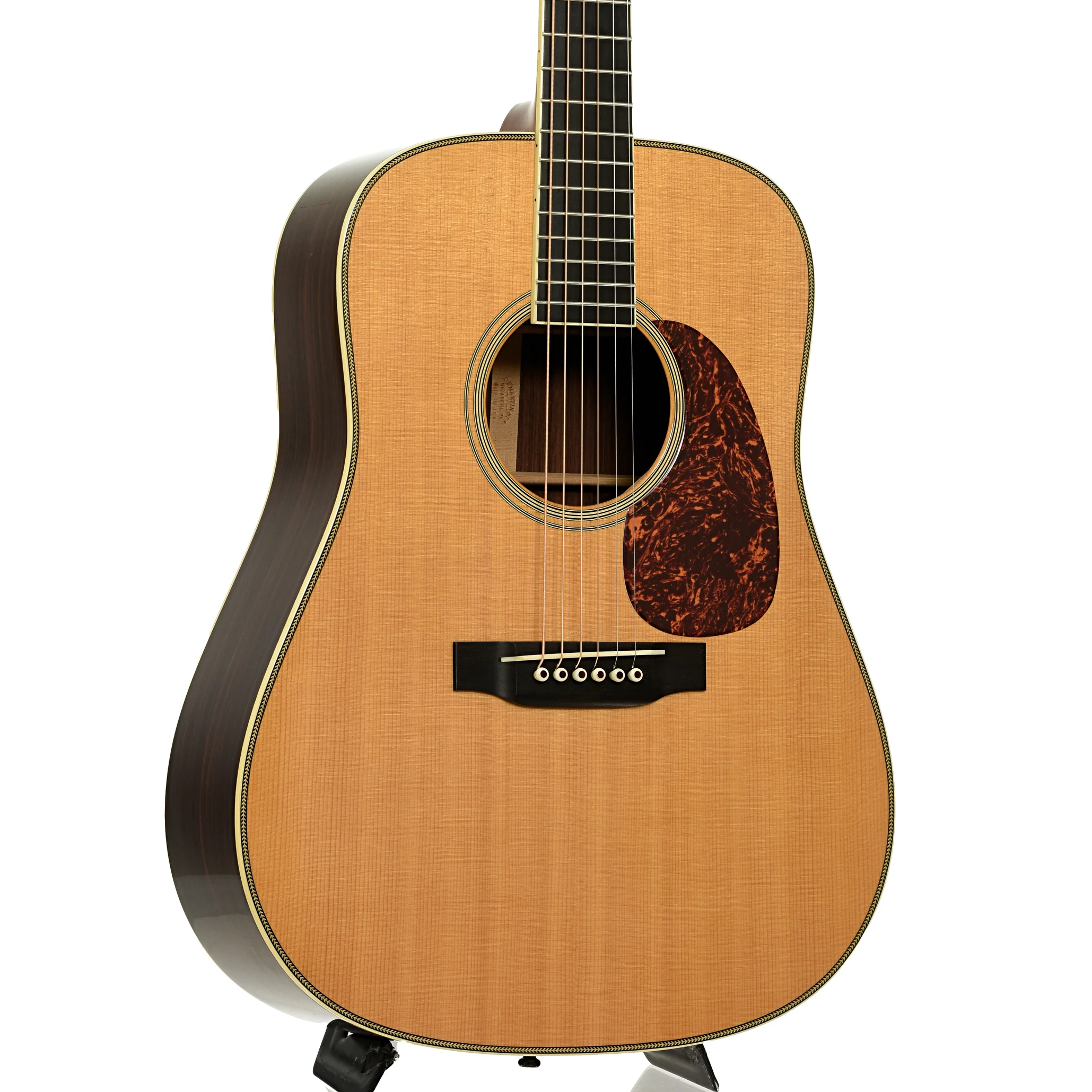 Martin HD-28LSV Acoustic Guitar (2002) - Image 4