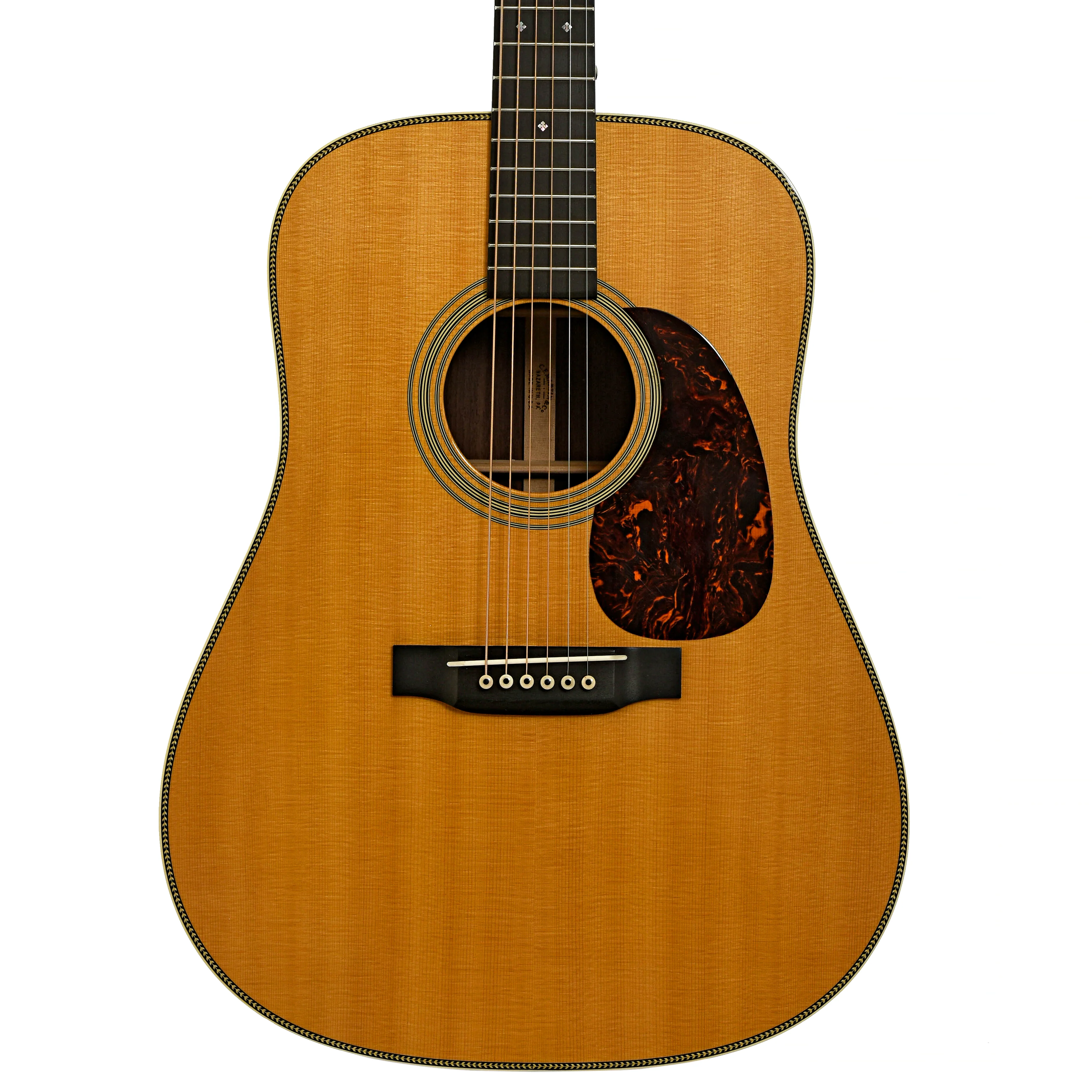 Martin HD-28V Acoustic Guitar (2014) - Image 2