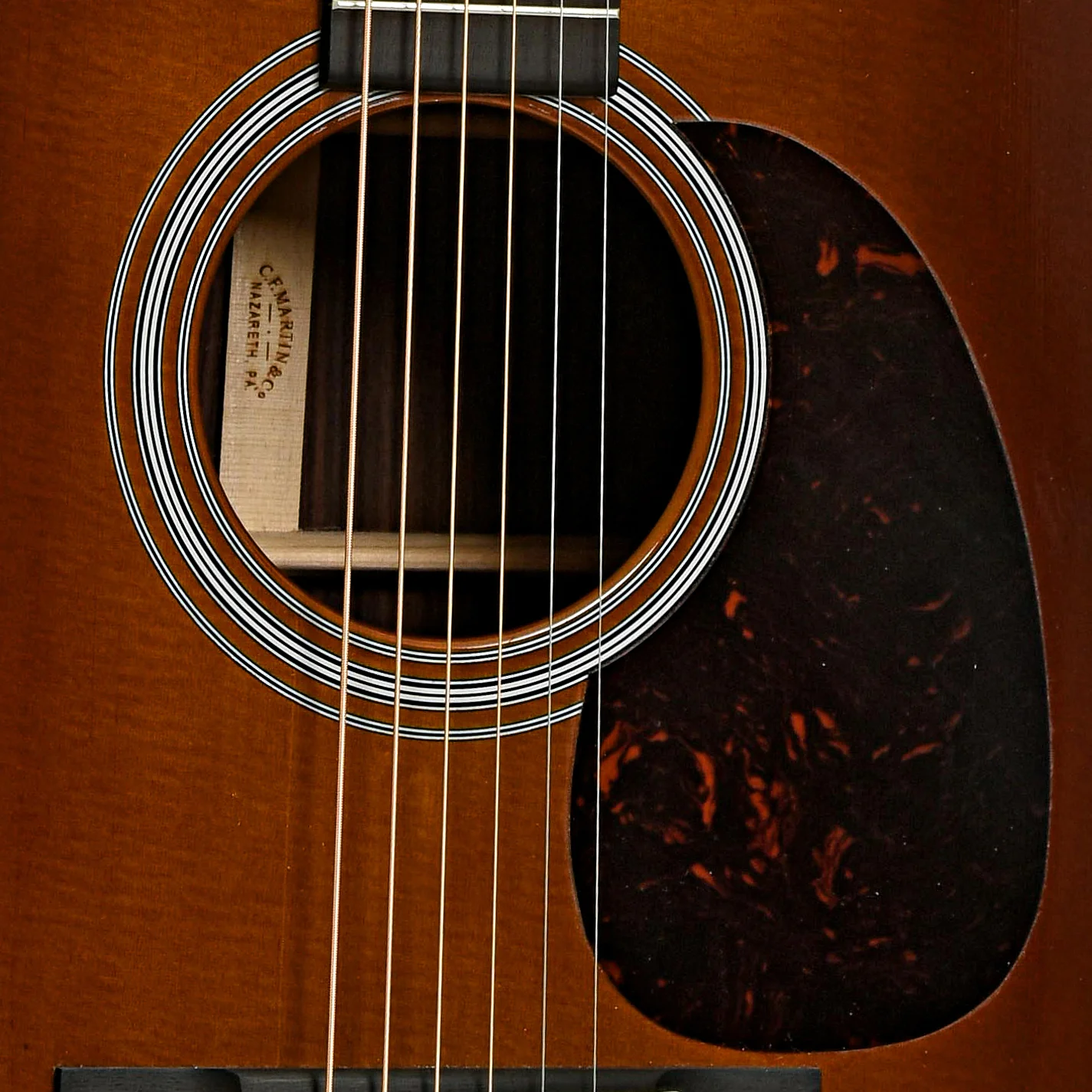 Martin HD-28V Ambertone Acoustic Guitar (2015) - Image 6