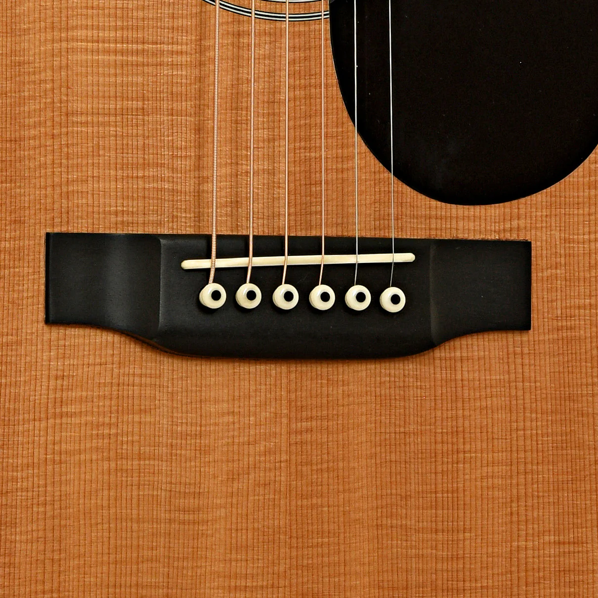 Martin Custom OM-28 Acoustic Guitar (2005) - Image 5