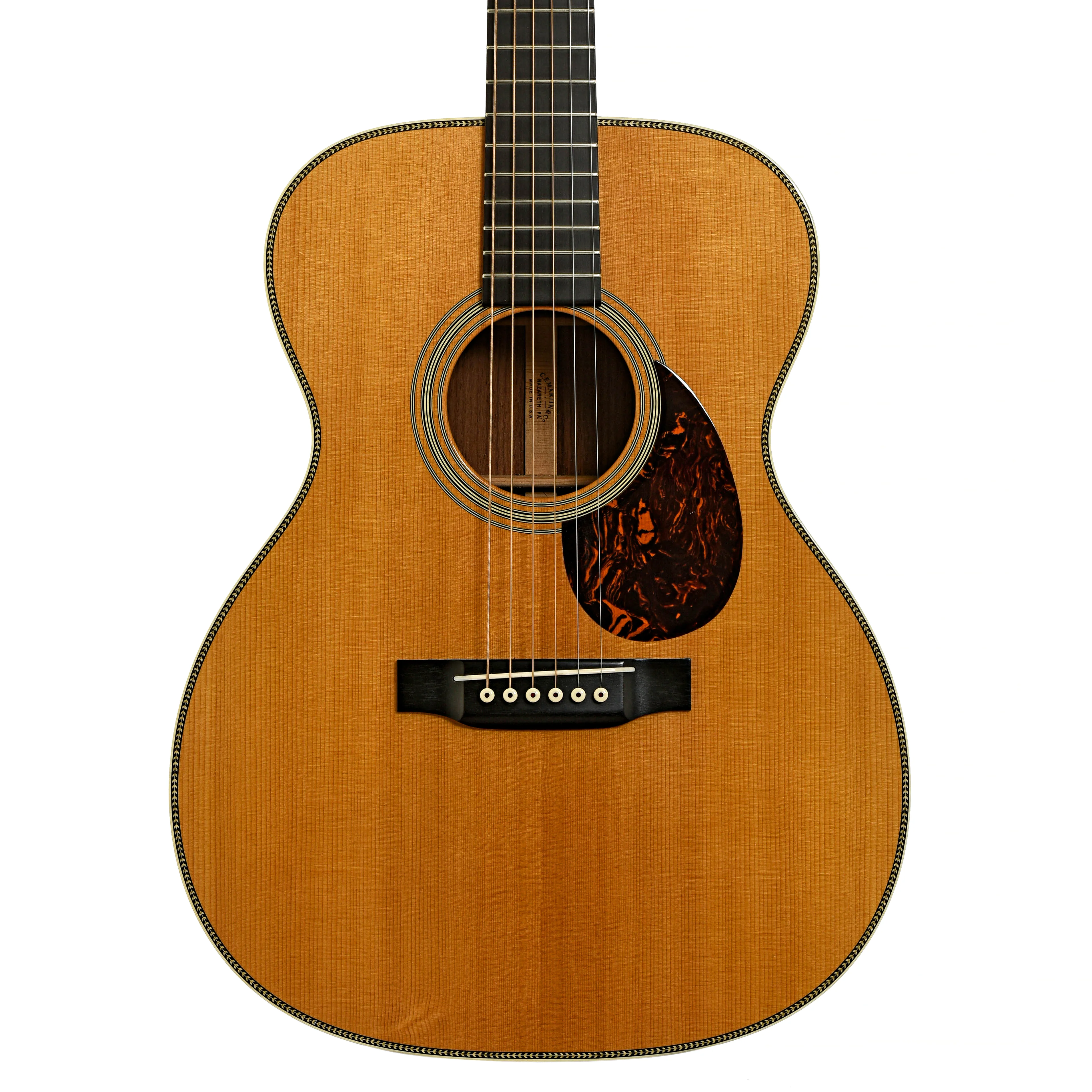 Martin OM-28V Acoustic Guitar (2012) - Image 2