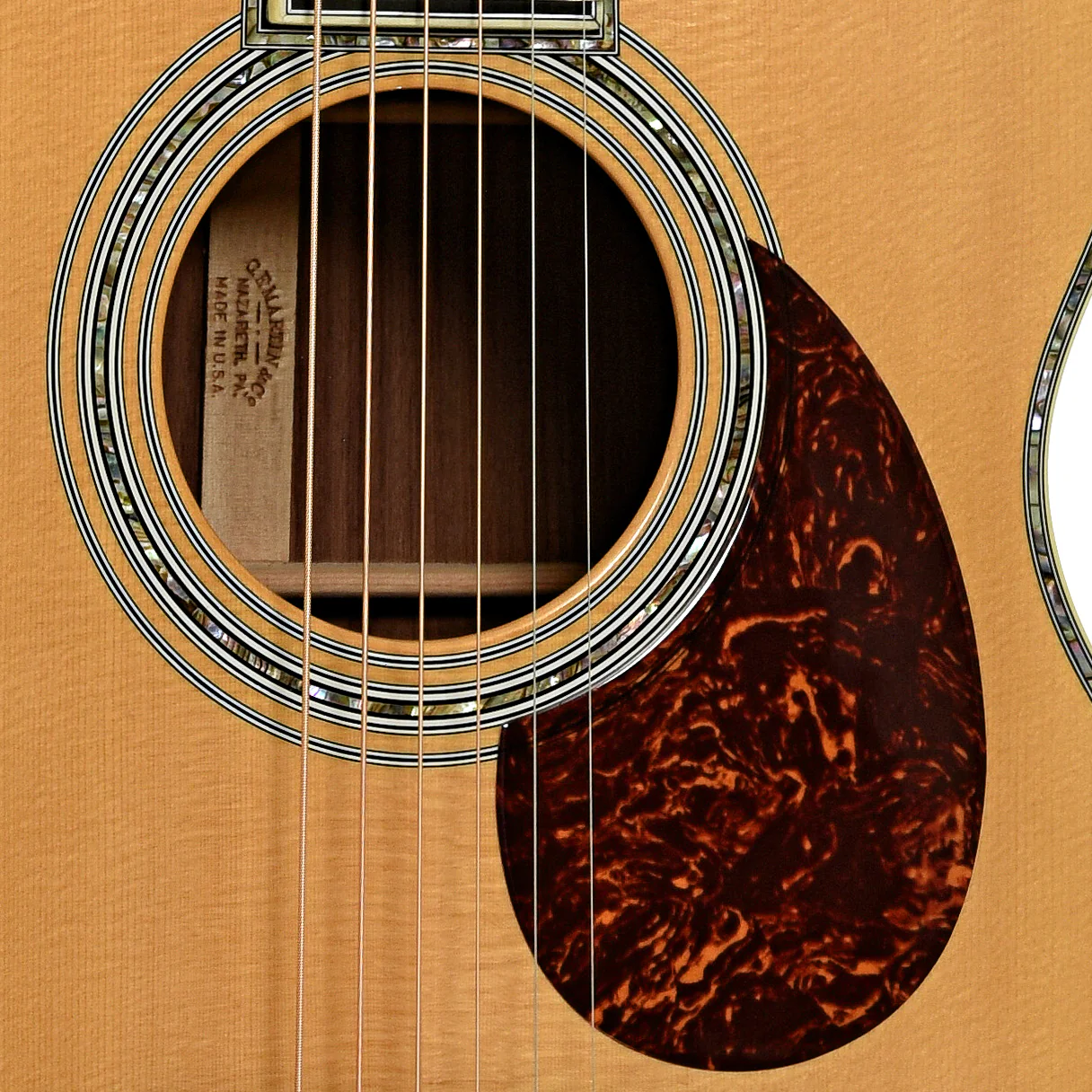Martin OM-42 Acoustic Guitar (2003) - Image 6