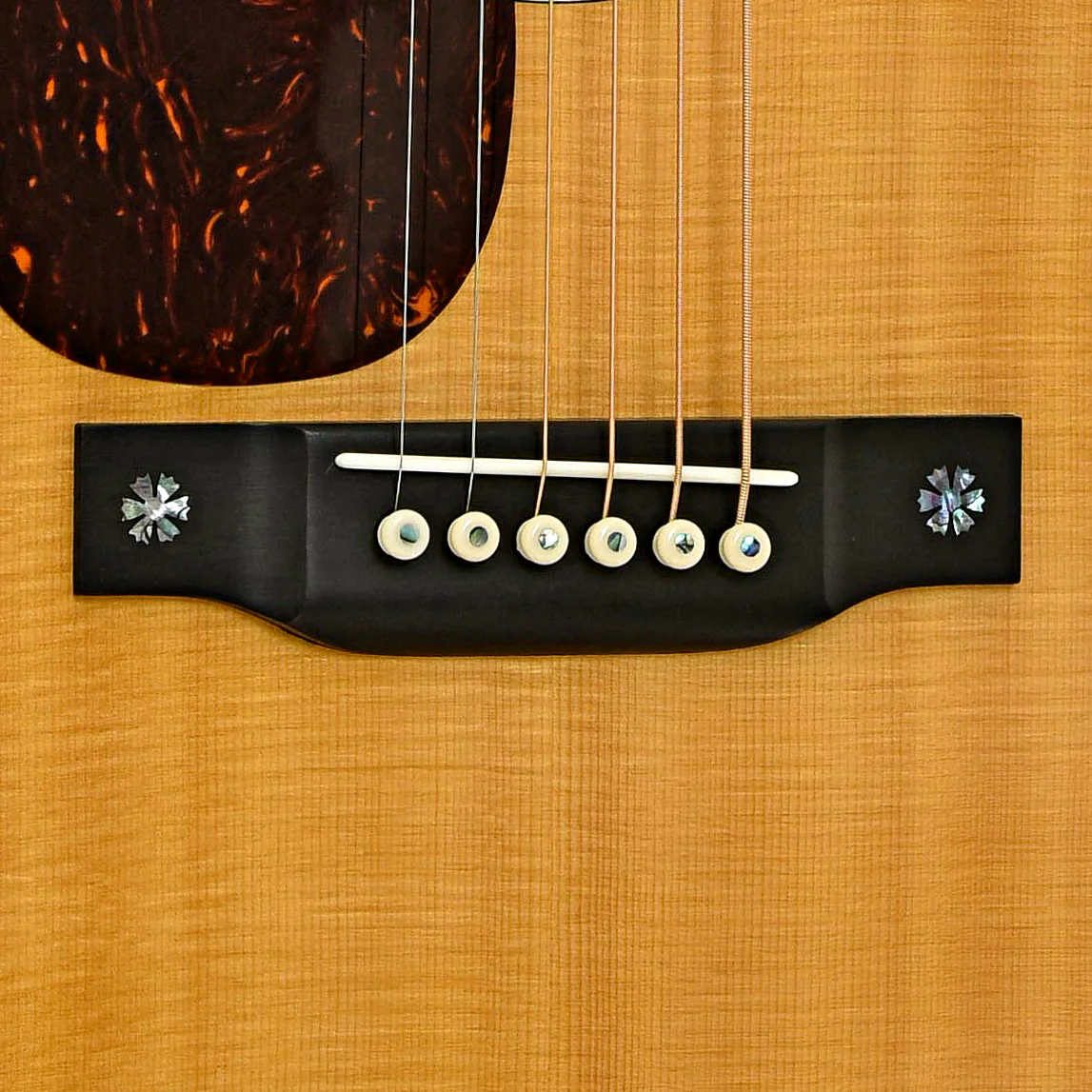 Martin OM-42 LH Acoustic Guitar (2022) - Image 5