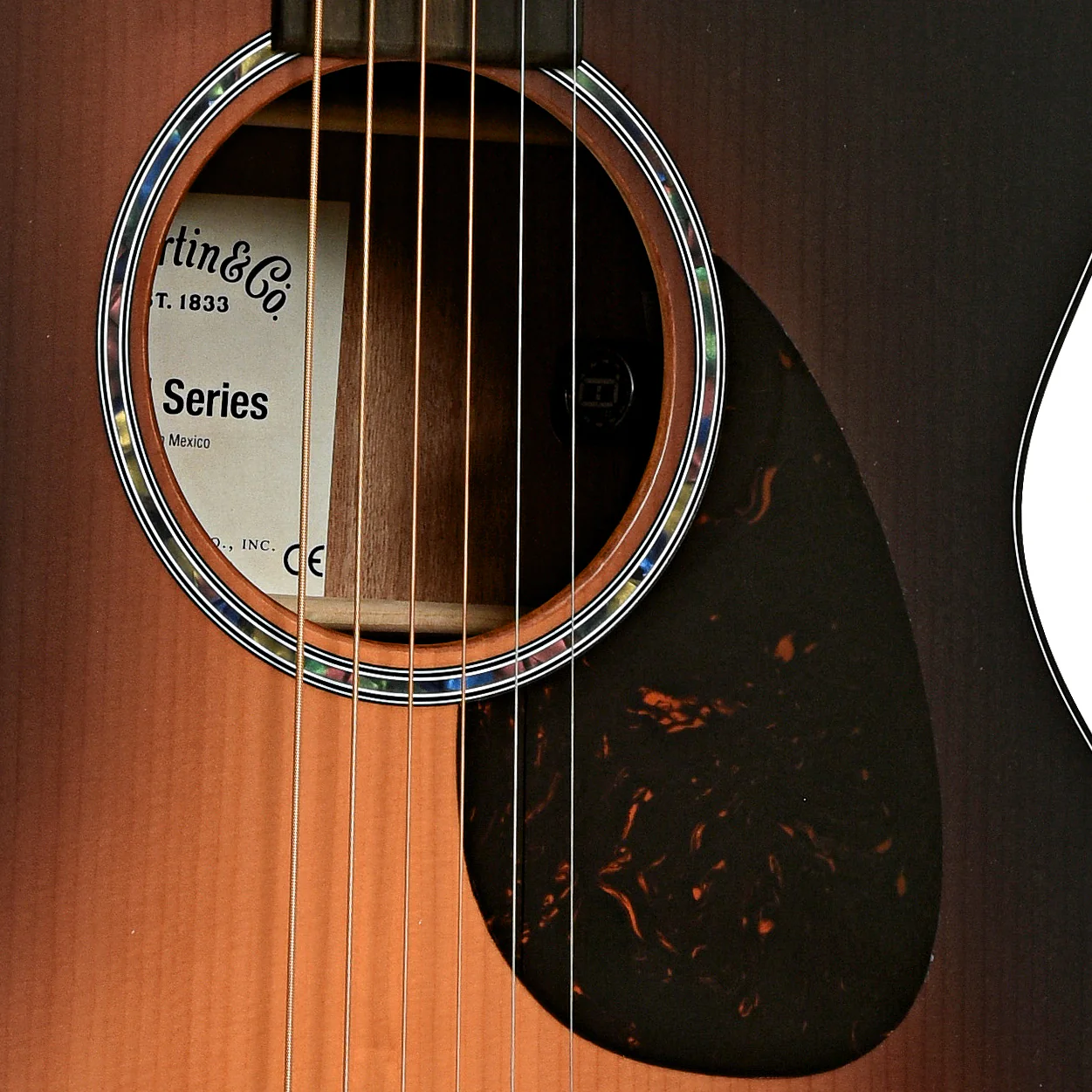 Martin OMC-10E Modern Road Series Sunburst Acoustic Guitar & Gigbag - Image 6
