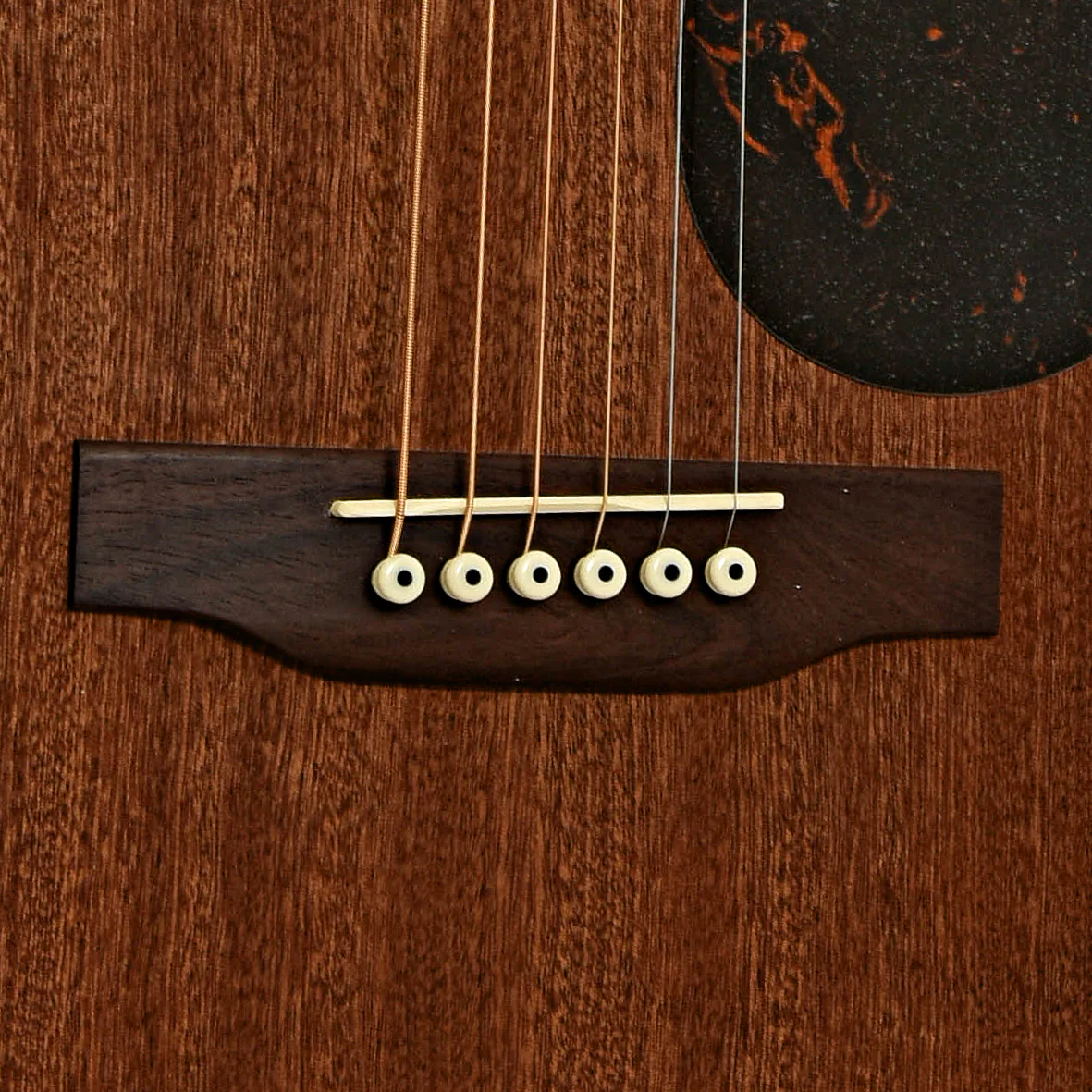 Martin OMC-X2E Ziricote Acoustic Guitar & Gigbag - Image 5
