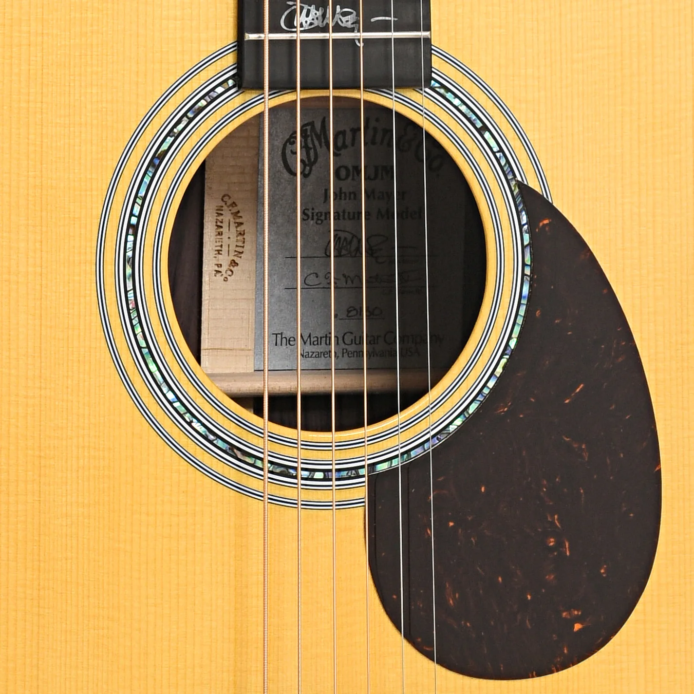 Martin OMJM John Mayer Signature Model Guitar & Case with Goldplus Pickup - Image 7