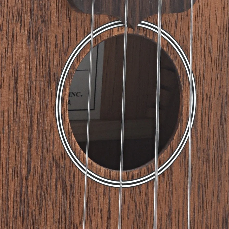 Martin S1 Lefthanded Uke, Soprano Mahogany Ukulele & Gigbag - Image 4