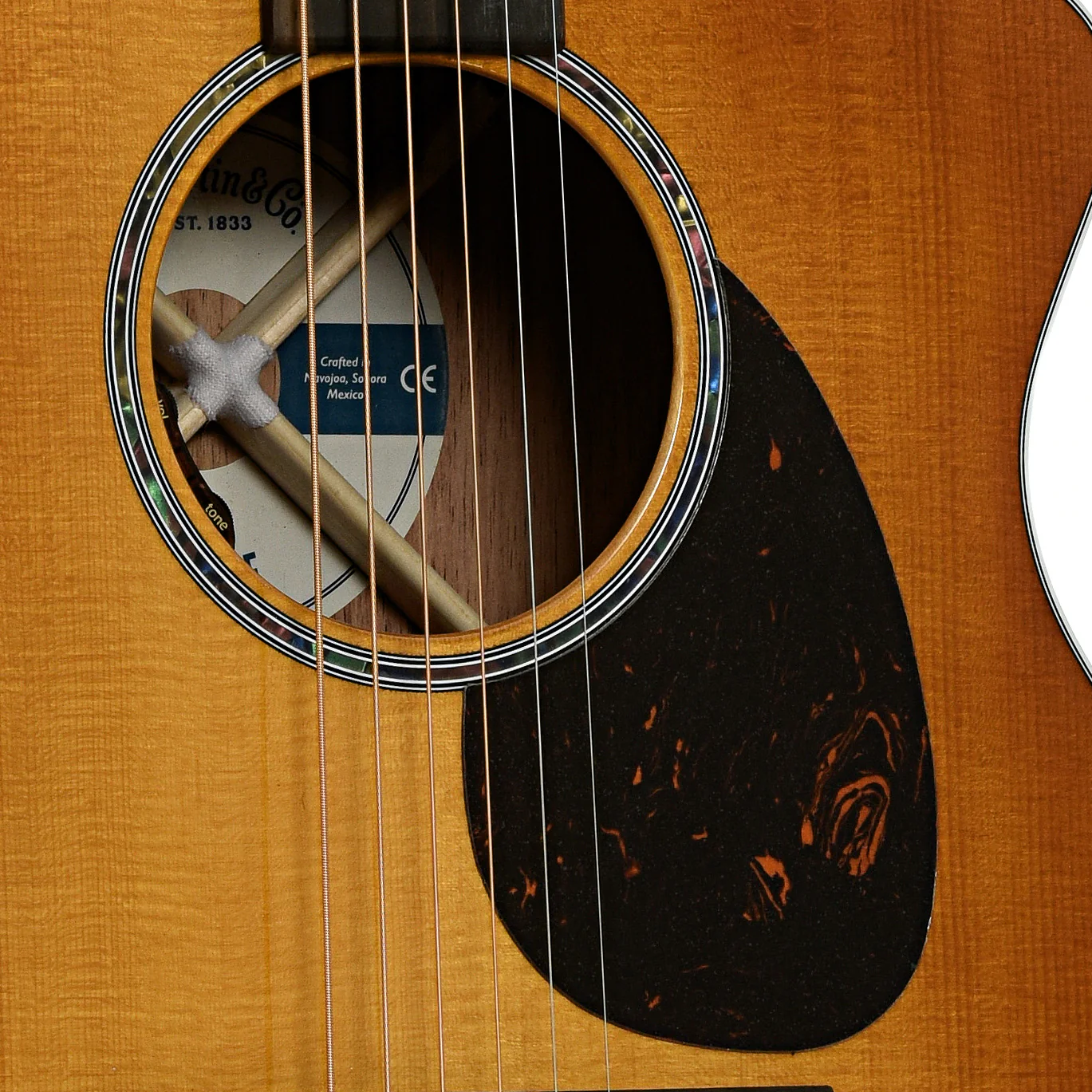 Martin SC-13E Modern Sunburst Road Series Acoustic Guitar & Gigbag - Image 6