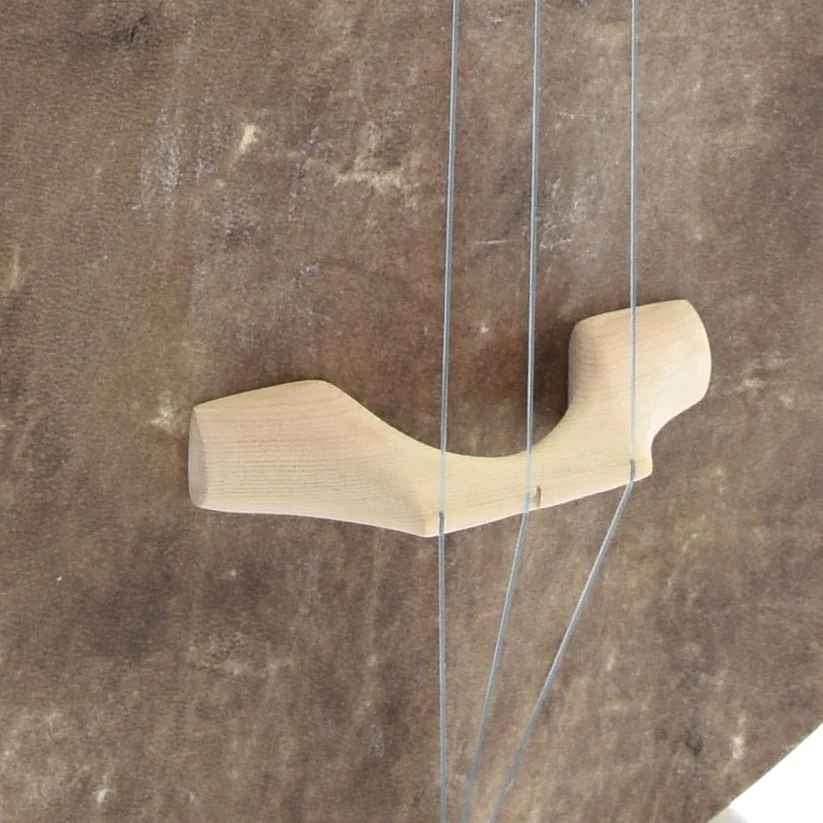 Menzies Gourd Akonting, Jamaican Mahogany - Image 3