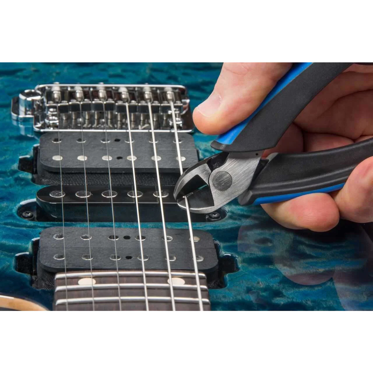 MusicNomad GRIP Premium String Cutter - Image 6