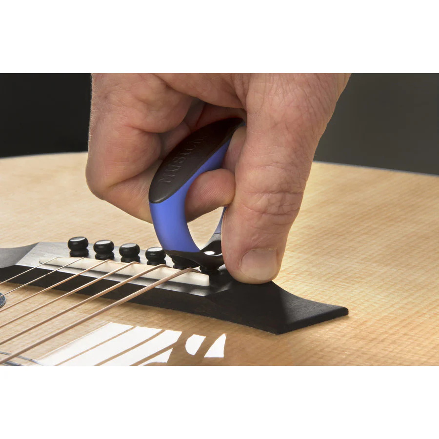 MusicNomad GRIP Premium Bridge Pin Puller - Image 3