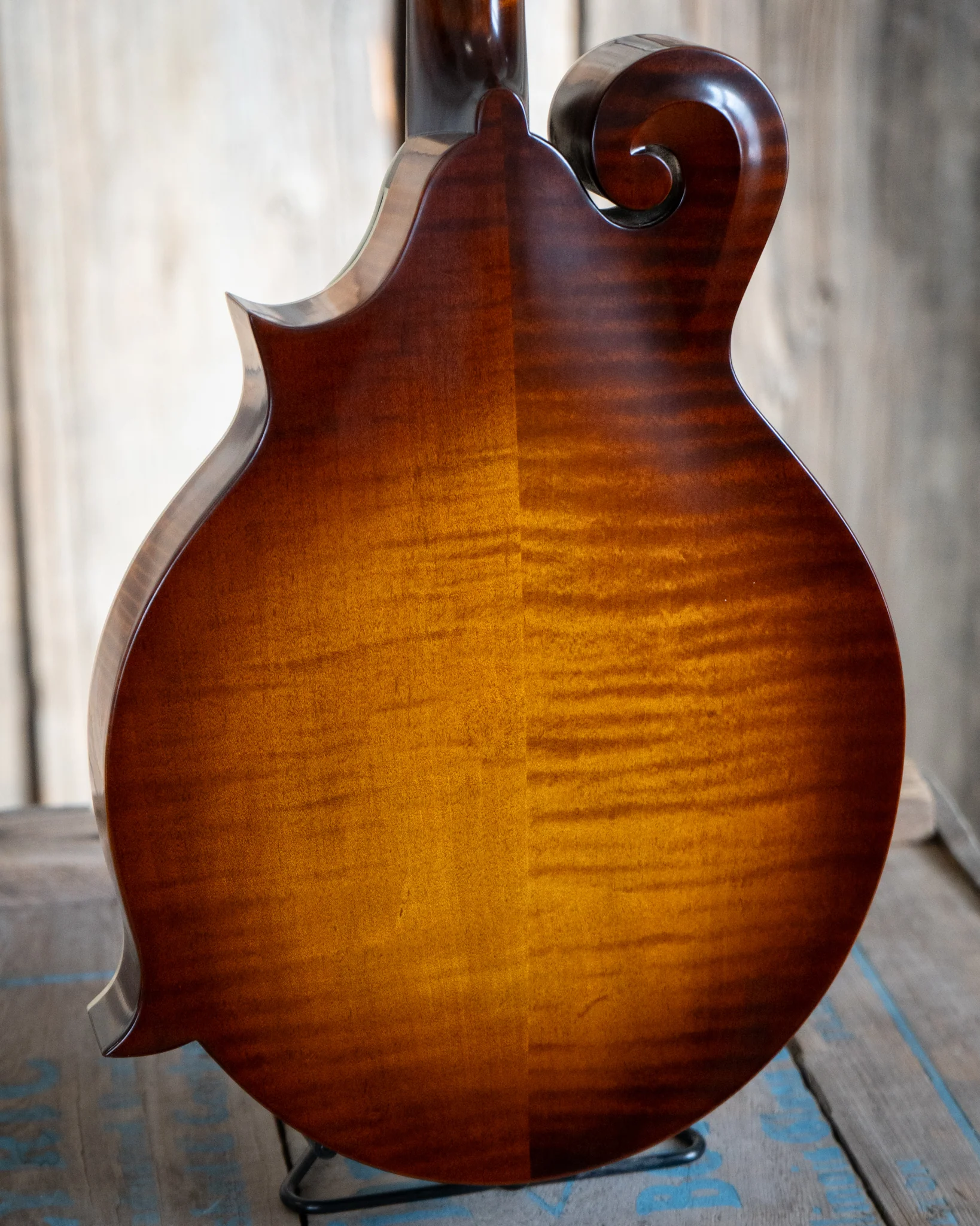 Northfield NFS-F2 S-Series F-Style Oval Hole Mandolin & Case, Sunburst - Image 3