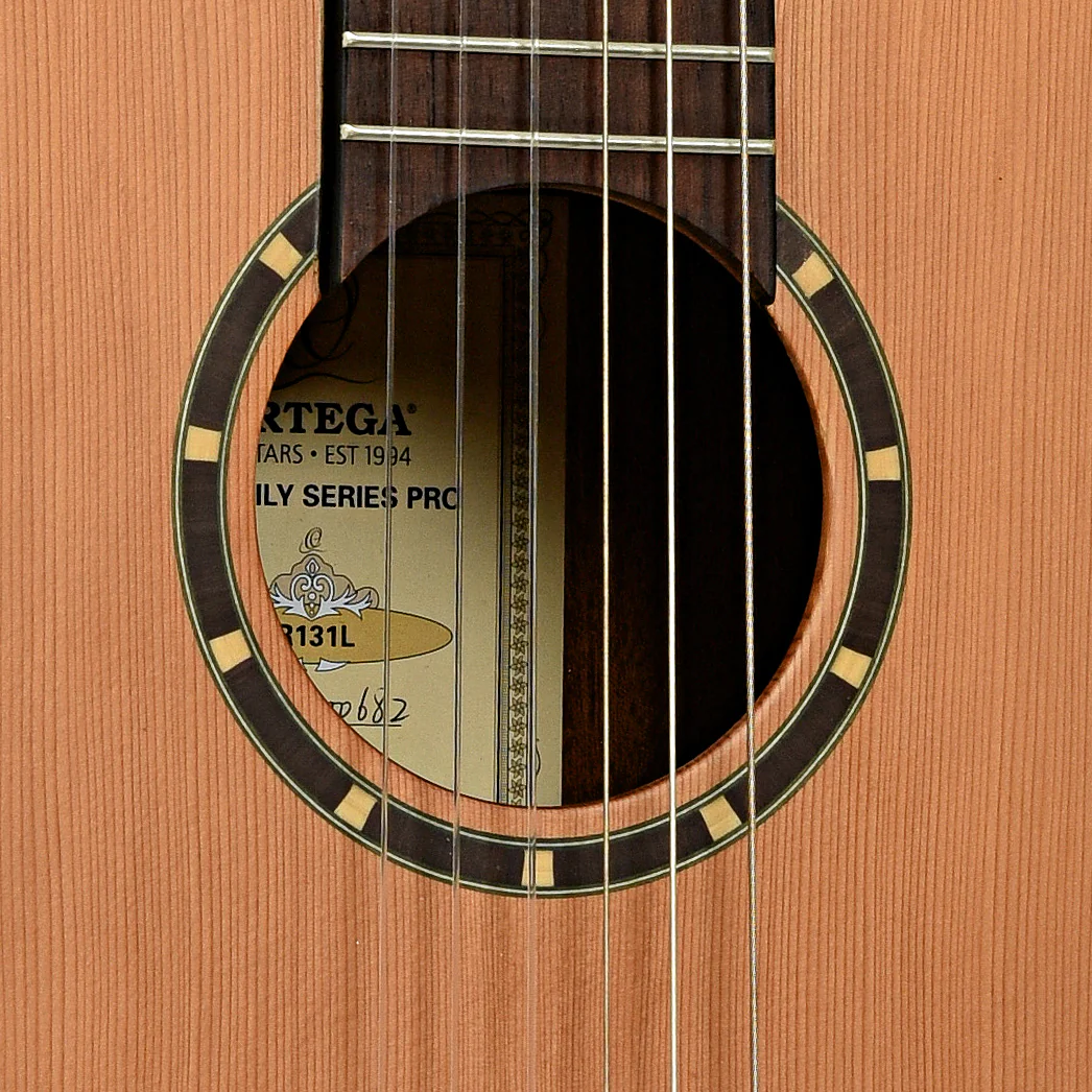 Ortega Family Series Pro R131L LH Classical Guitar (2020) - Image 6