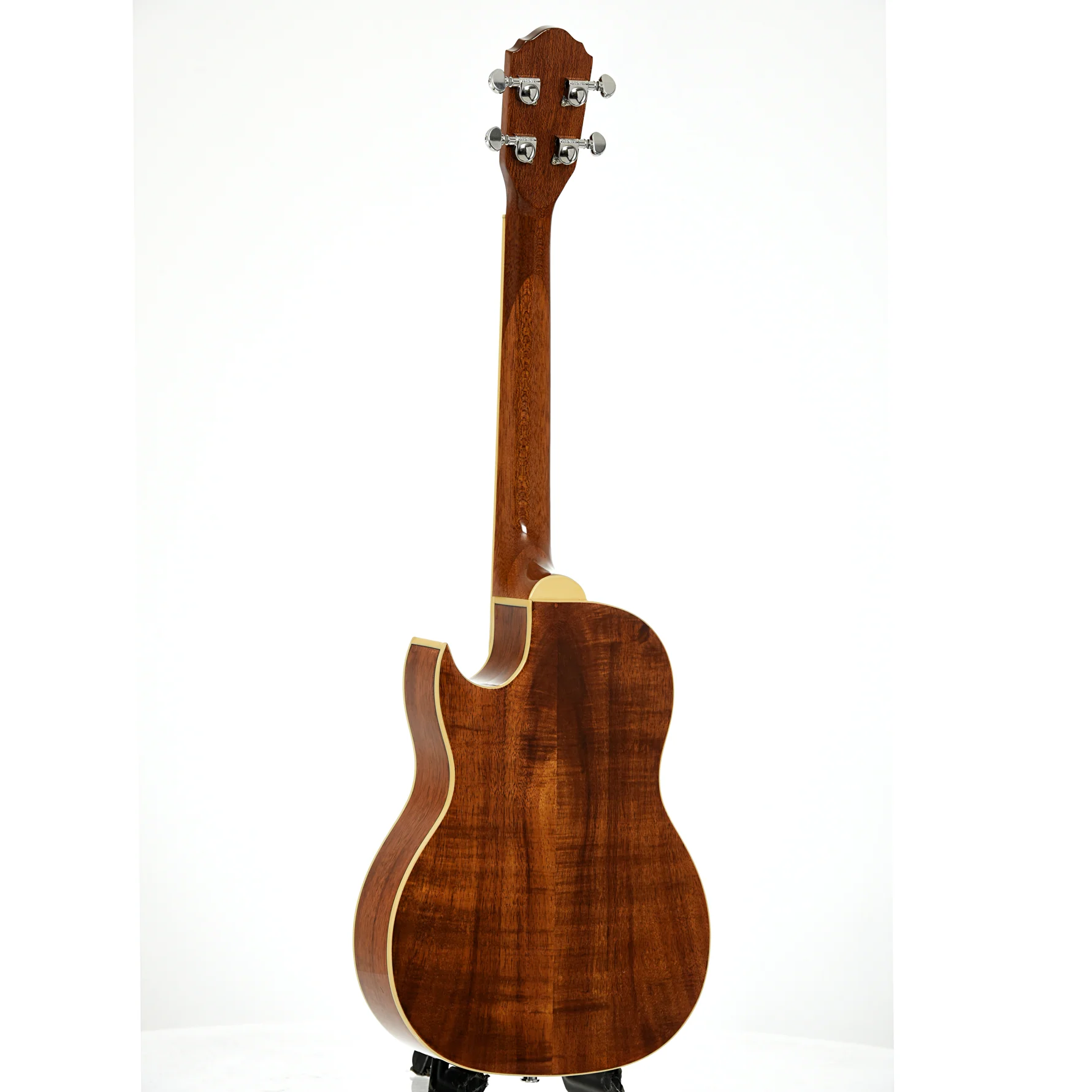 Oscar Schmidt OU55CE Baritone Ukulele (2010) - Image 12