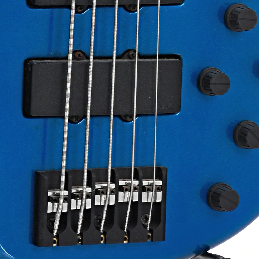 Peavey  G-V  Electric Bass (late 20th century) - Image 3