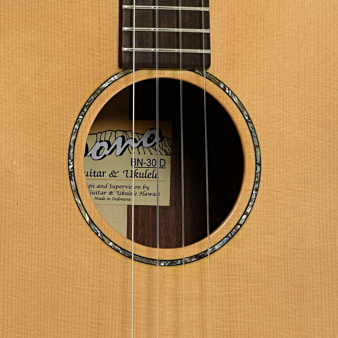 Pono BN-30D Baritone Nui Guitar Ukulele (c.2015) - Image 6